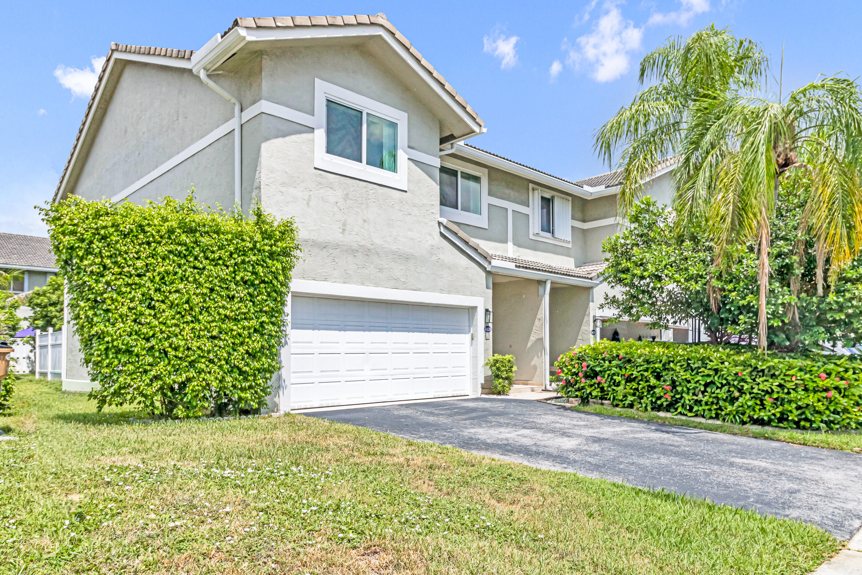 5428 Pointe Villa Drive E Property Photo 31