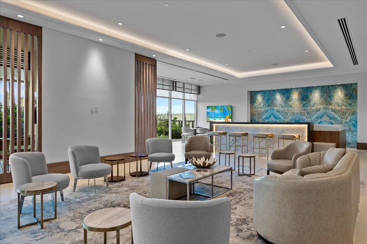 220 Lake Shore Drive 917 Property Photo 64