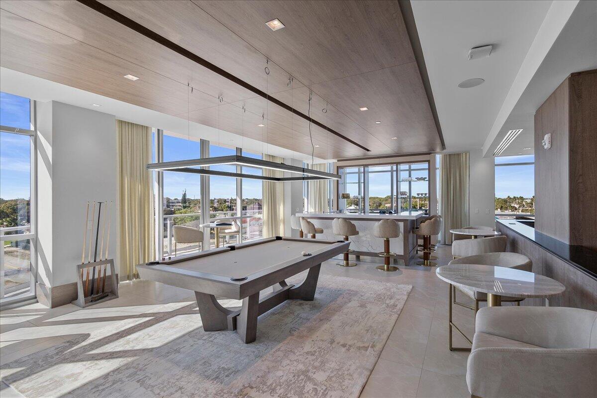 220 Lake Shore Drive 917 Property Photo 66