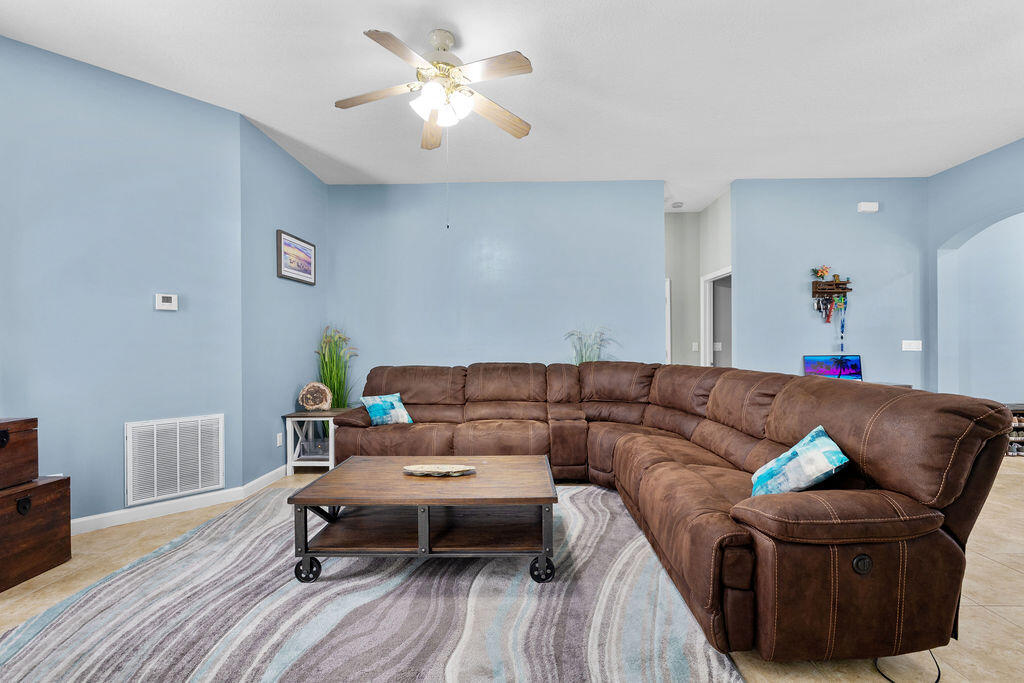 10518 Sw Westlawn Boulevard Property Photo 9