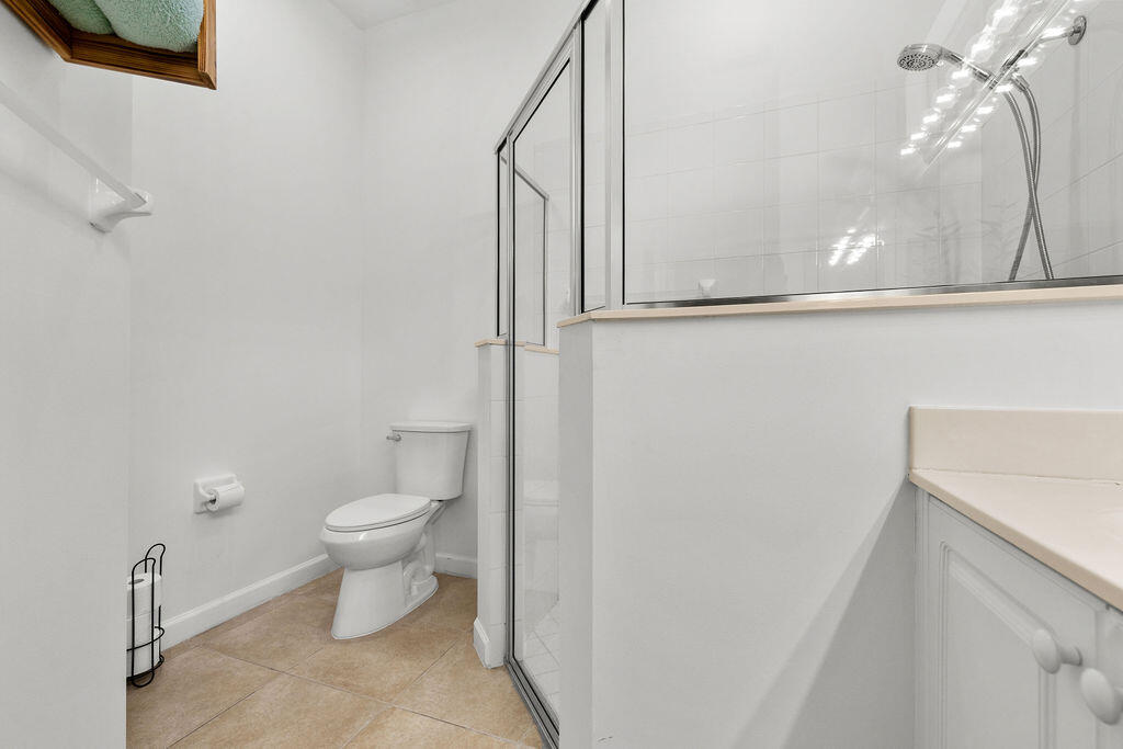 10518 Sw Westlawn Boulevard Property Photo 13