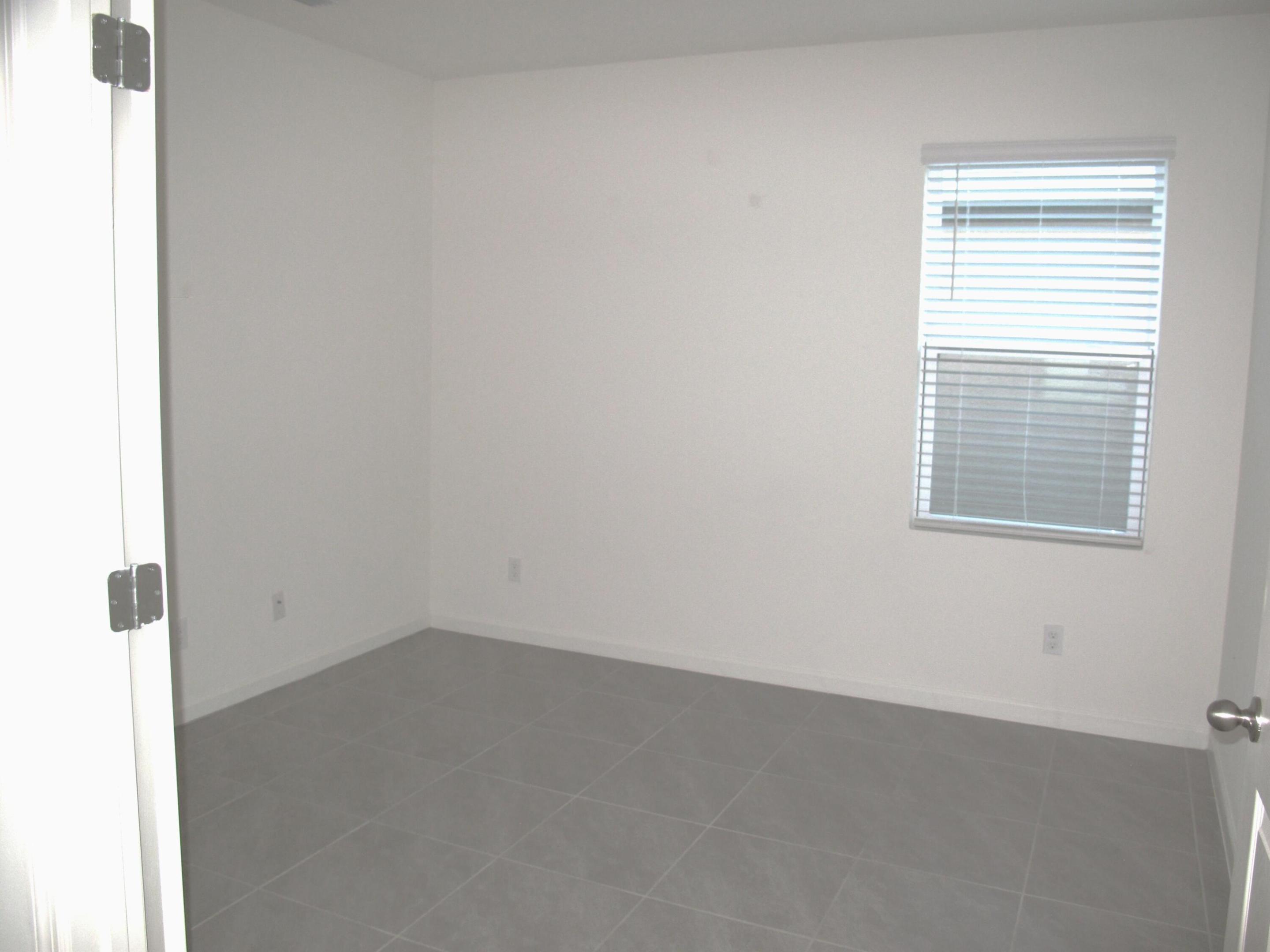 12221 Nettuno Way Property Photo 13