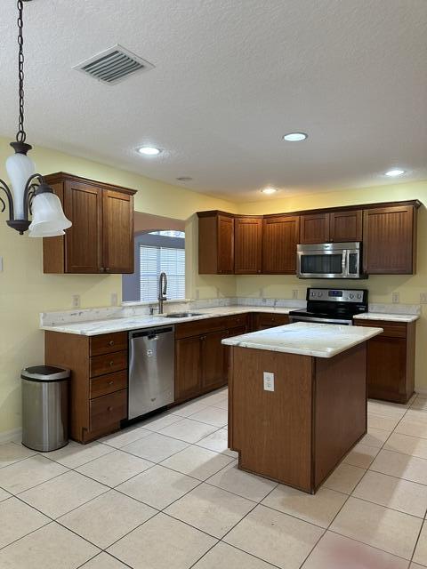 992 Ridgeland Path Property Photo 13