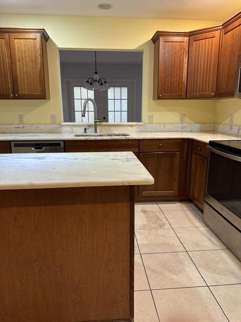 992 Ridgeland Path Property Photo 15