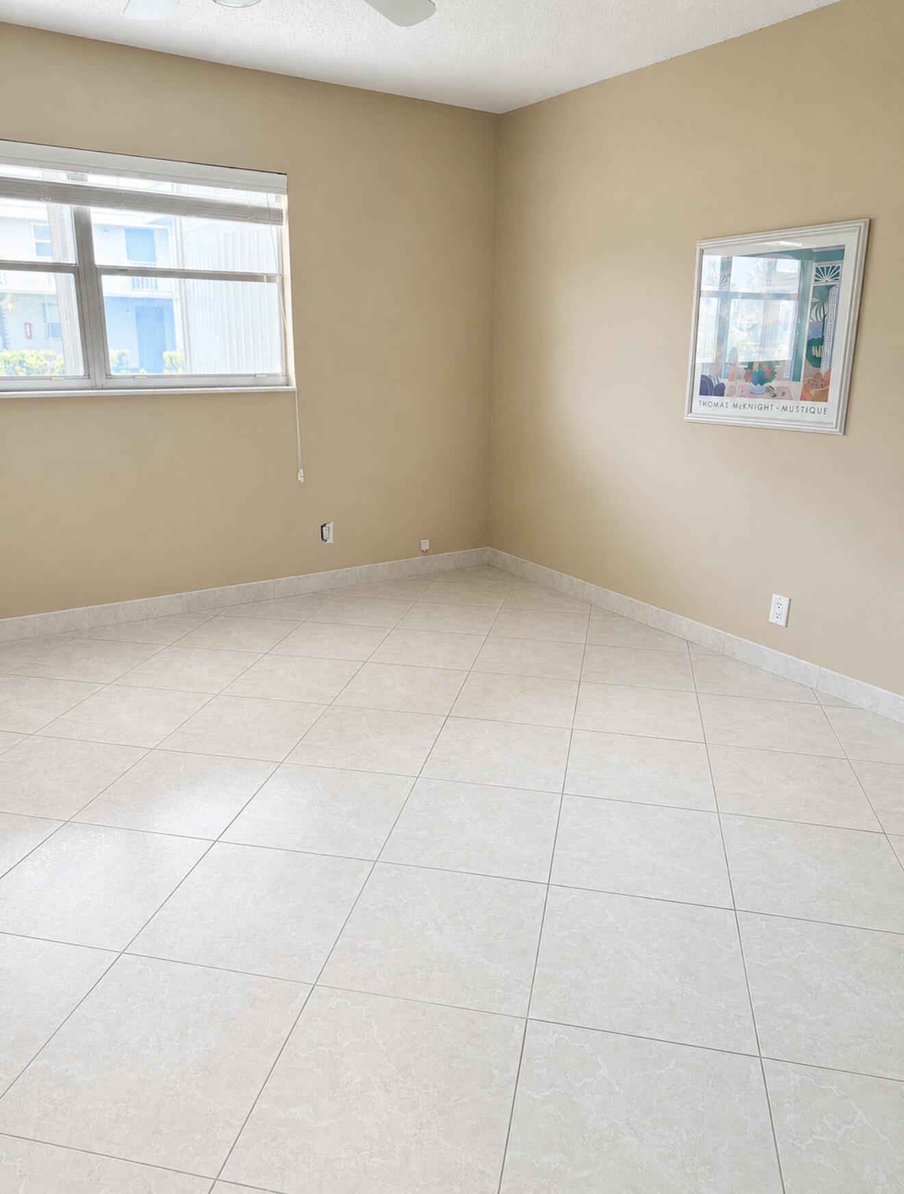 120 Brittany Terrace C Property Photo 6
