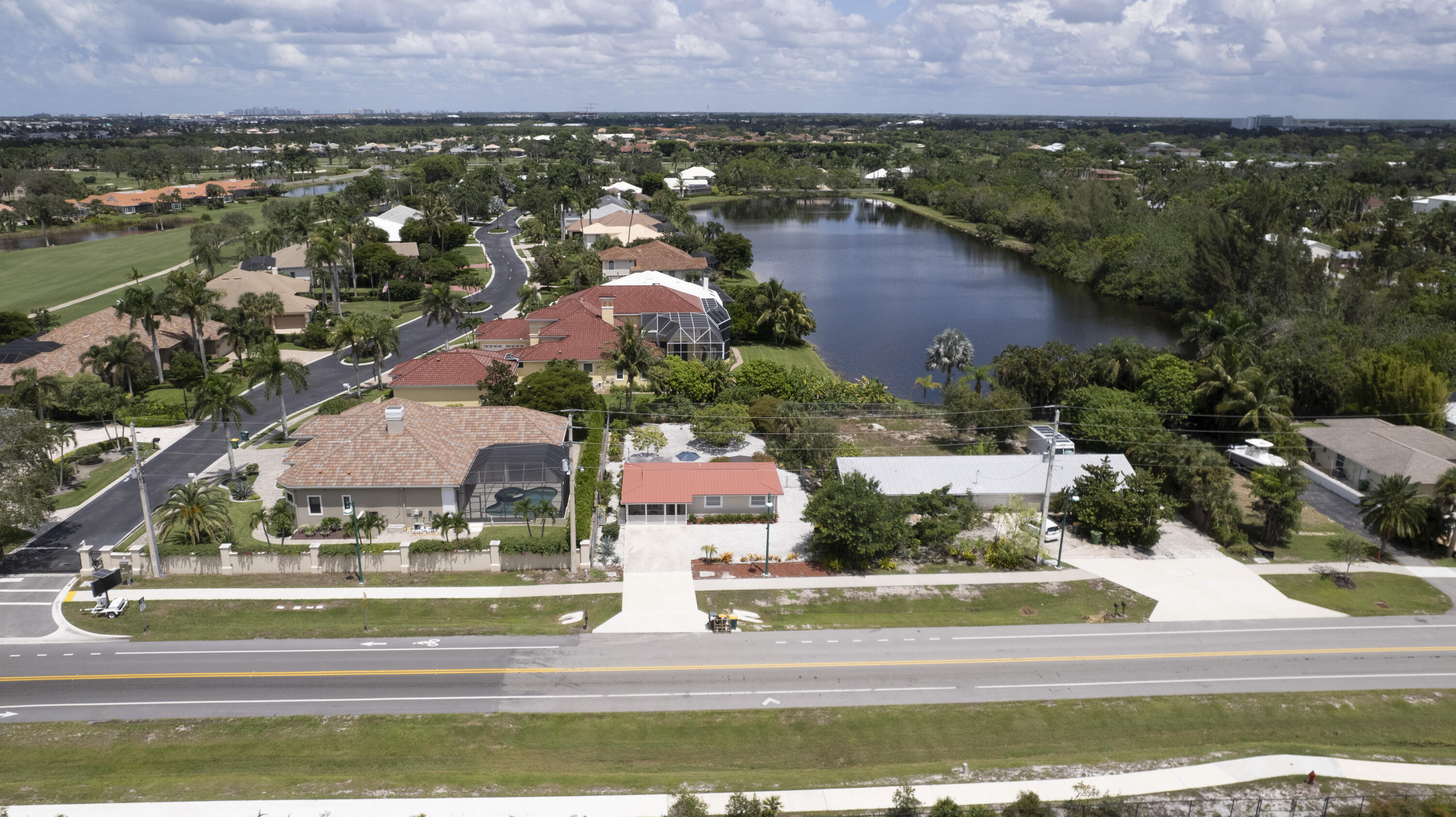 2191 Thomasson Drive Property Photo 17
