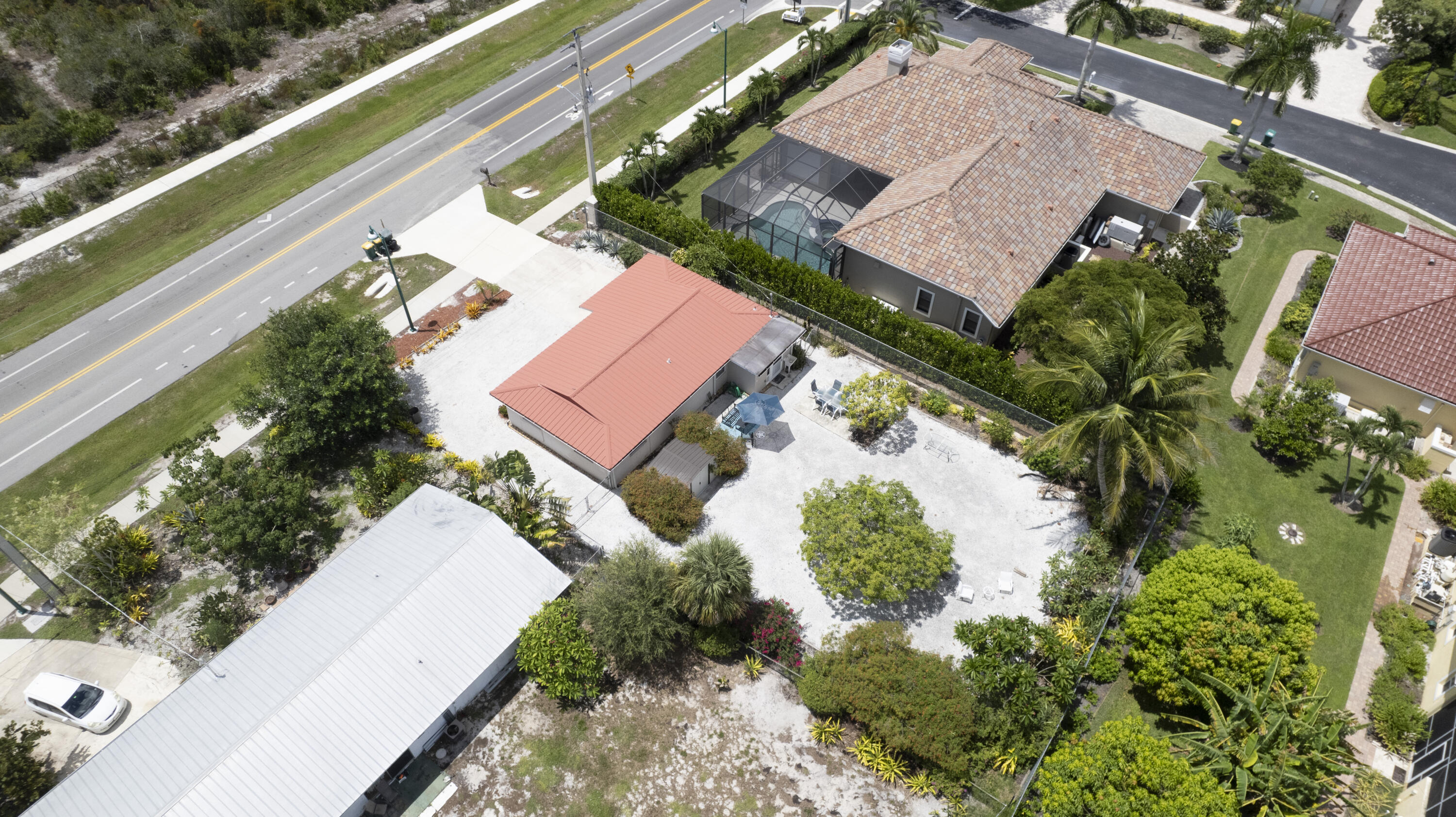 2191 Thomasson Drive Property Photo 20