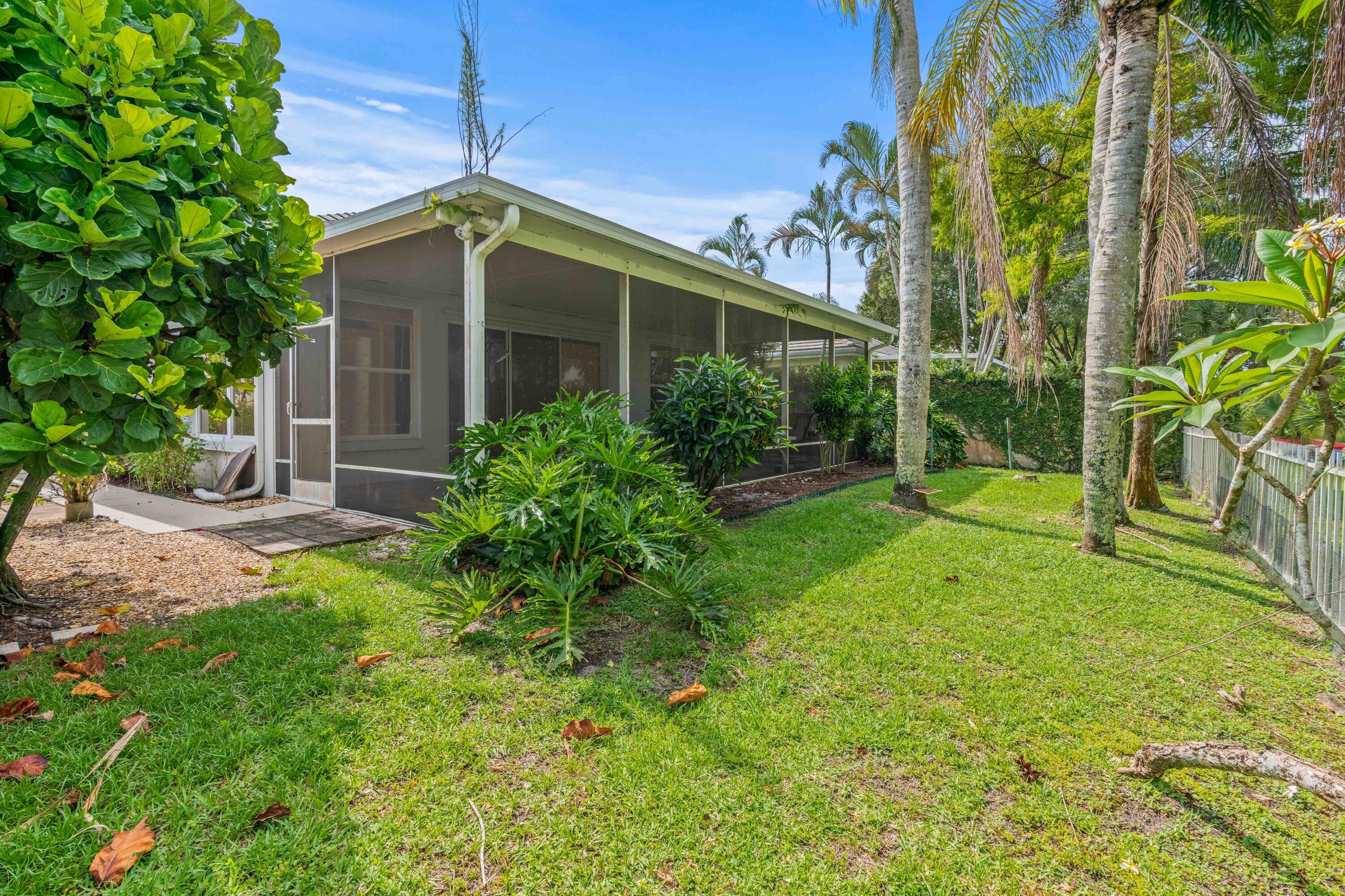 7744 Se Needle Palm Circle Property Photo 25