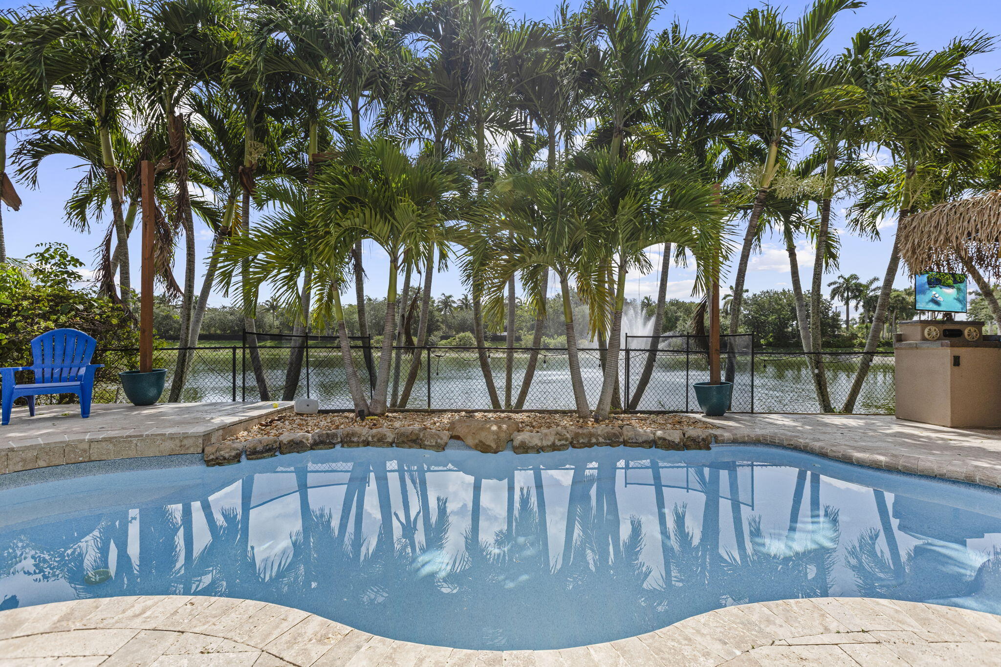 455 Cresta Circle Property Photo 4