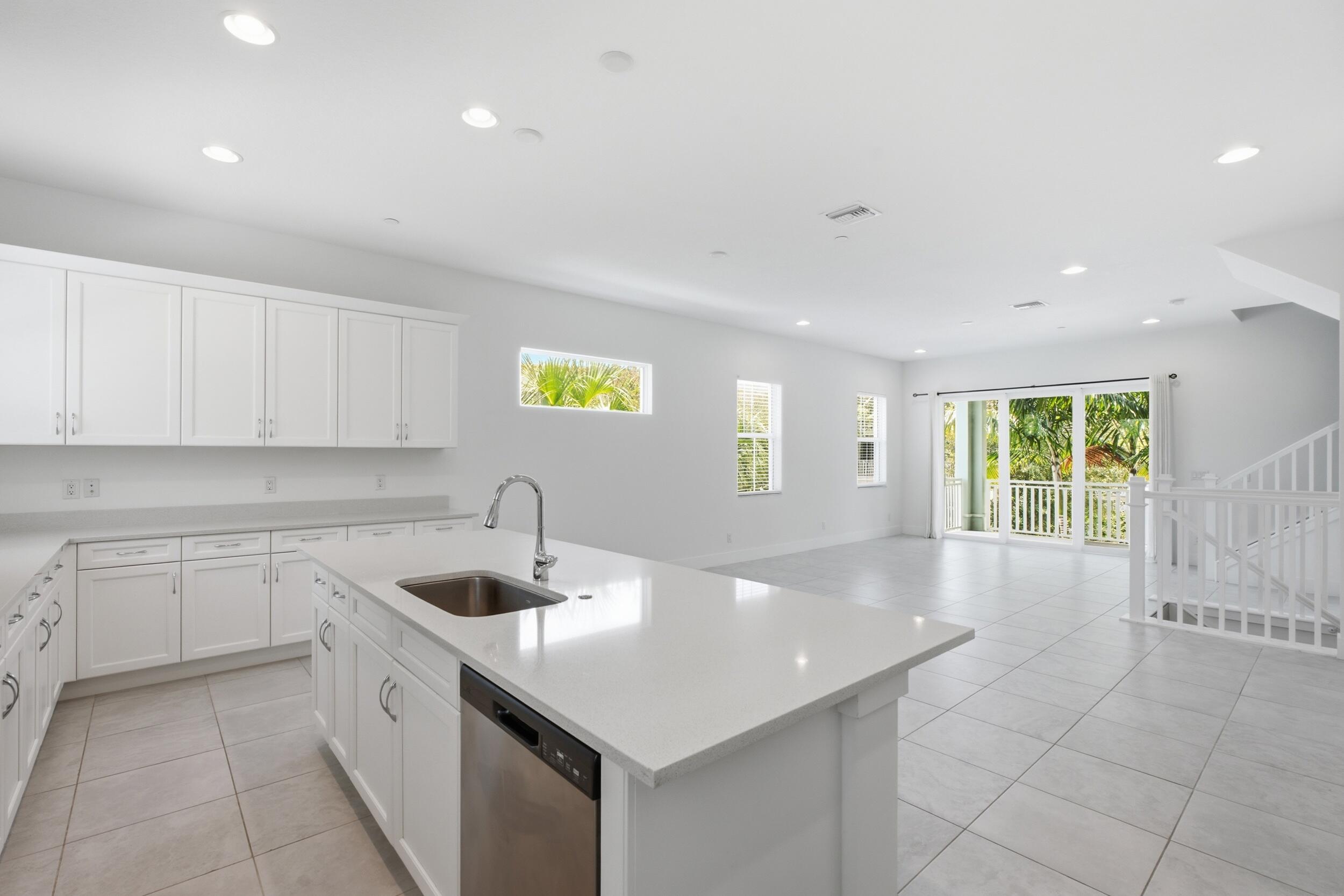 12625 Machiavelli Way Property Photo 17