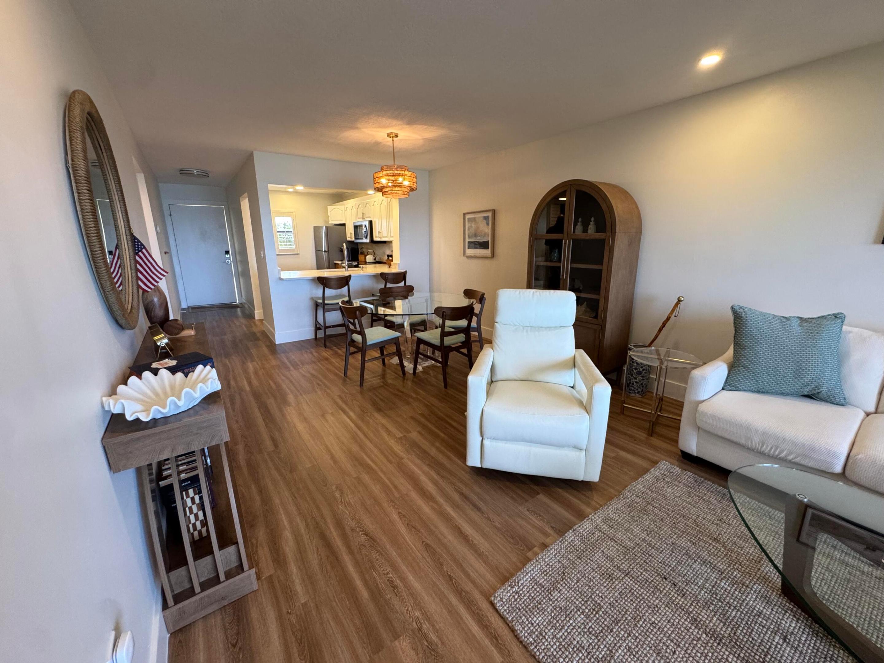 7420 S Ocean Drive 313 Property Photo 7