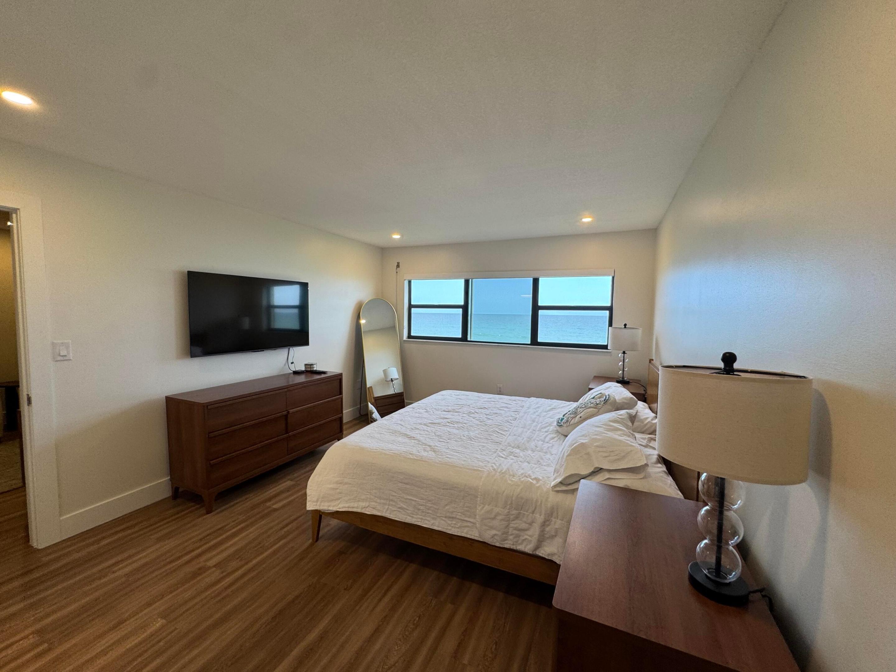 7420 S Ocean Drive 313 Property Photo 25
