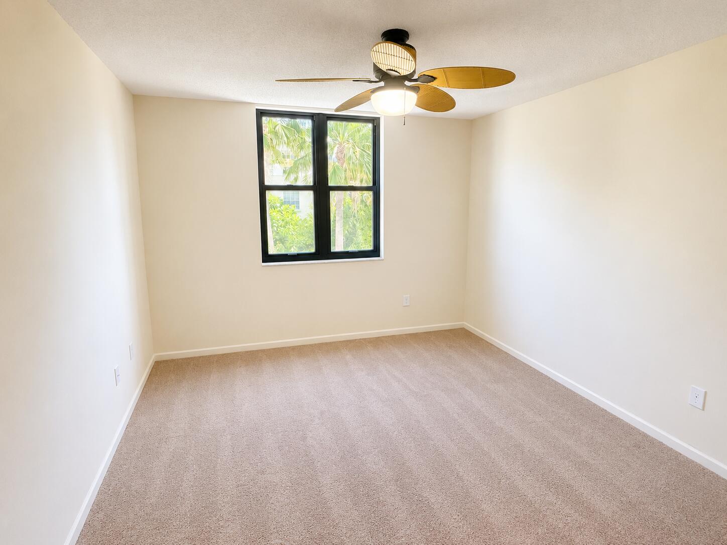 651 Okeechobee Boulevard 302 Property Photo 9