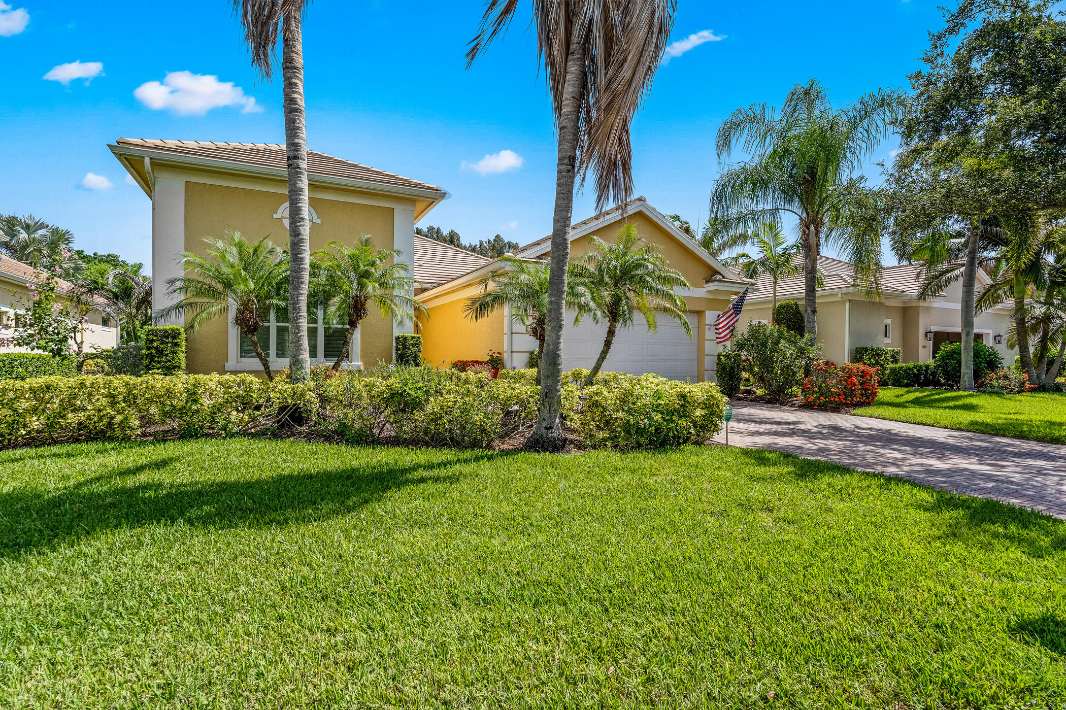 1065 River Wind Circle Property Photo 1