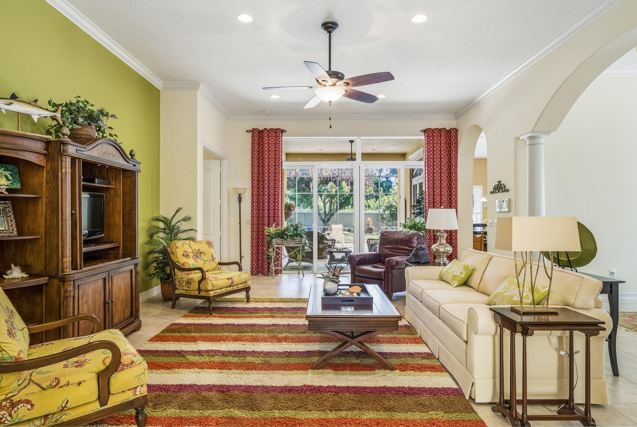 1065 River Wind Circle Property Photo 3