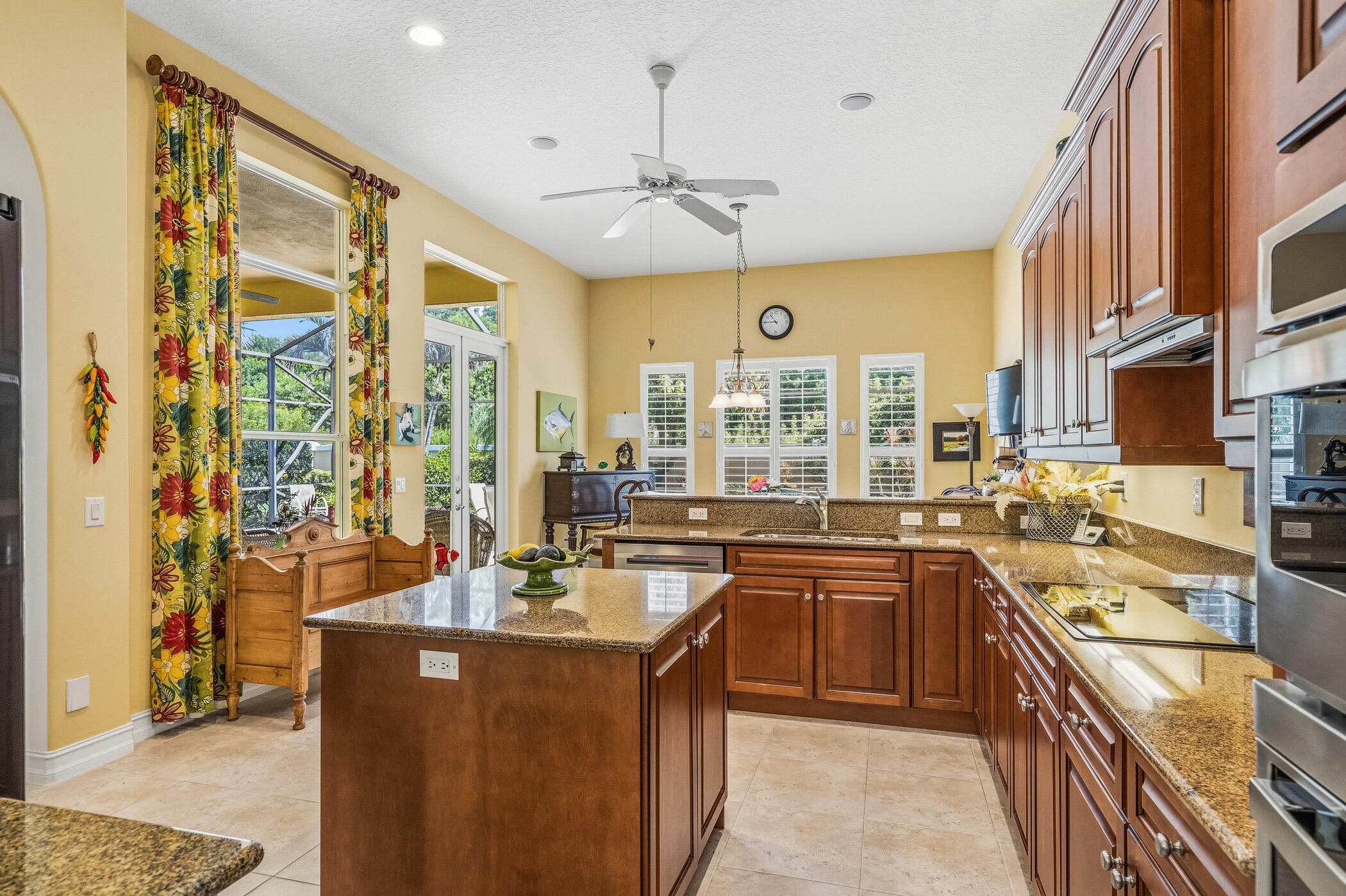 1065 River Wind Circle Property Photo 10