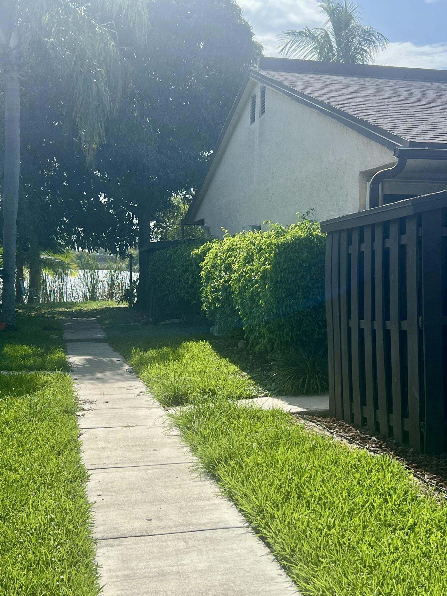 3104 Waterview Circle Property Photo 2