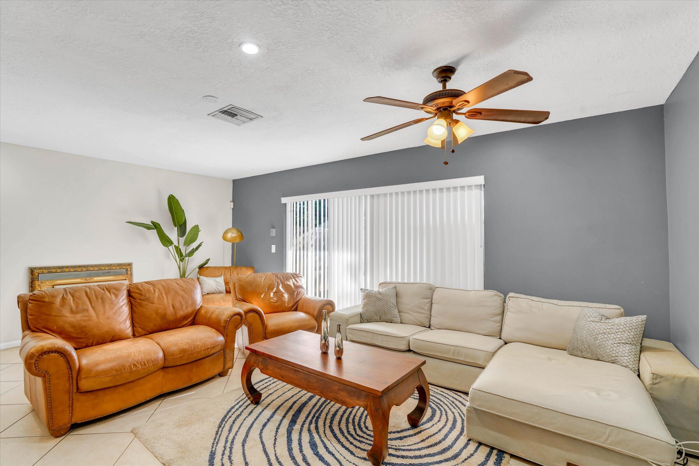 7357 NW 34th Street 7357