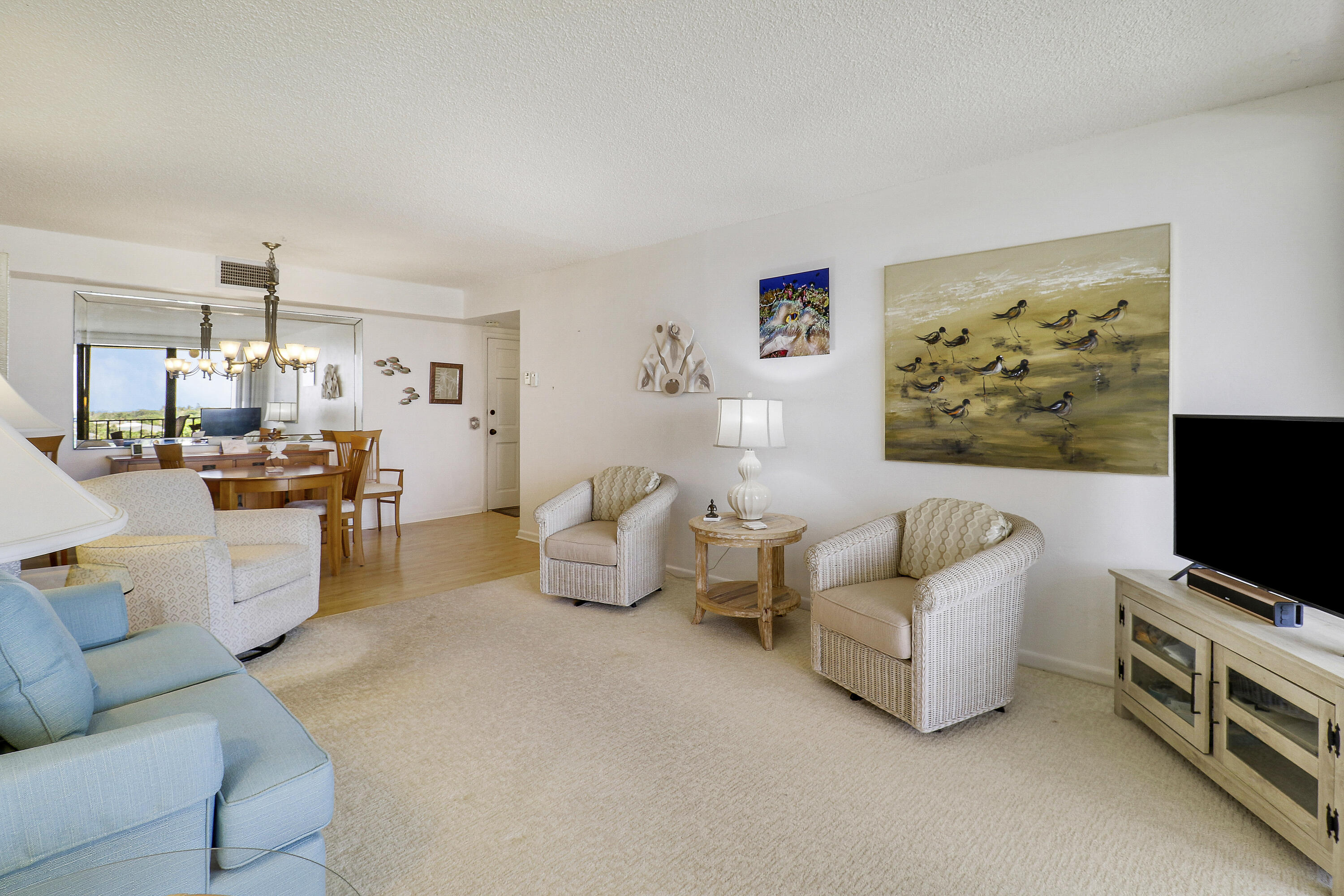 225 S Beach Road 605 Property Photo 26