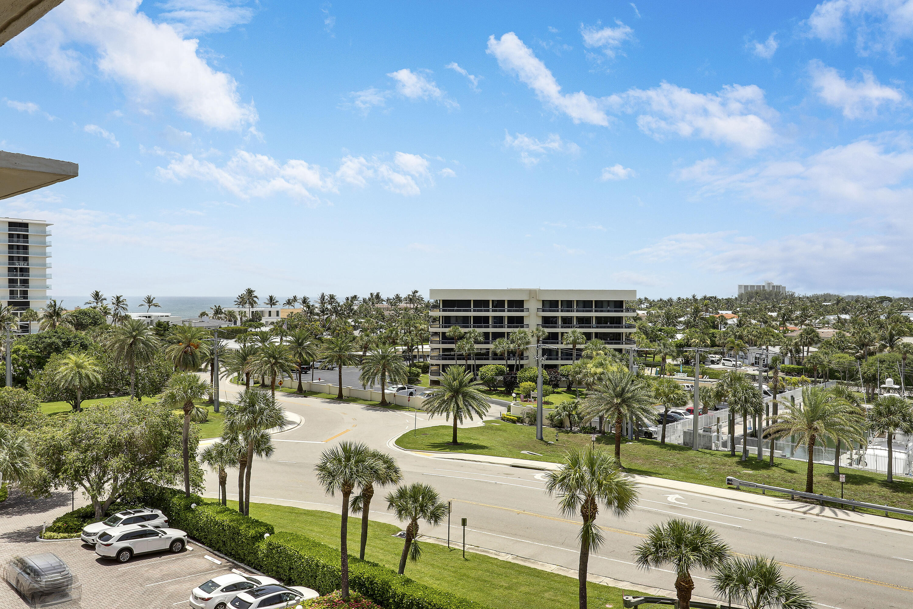 225 S Beach Road 605 Property Photo 56
