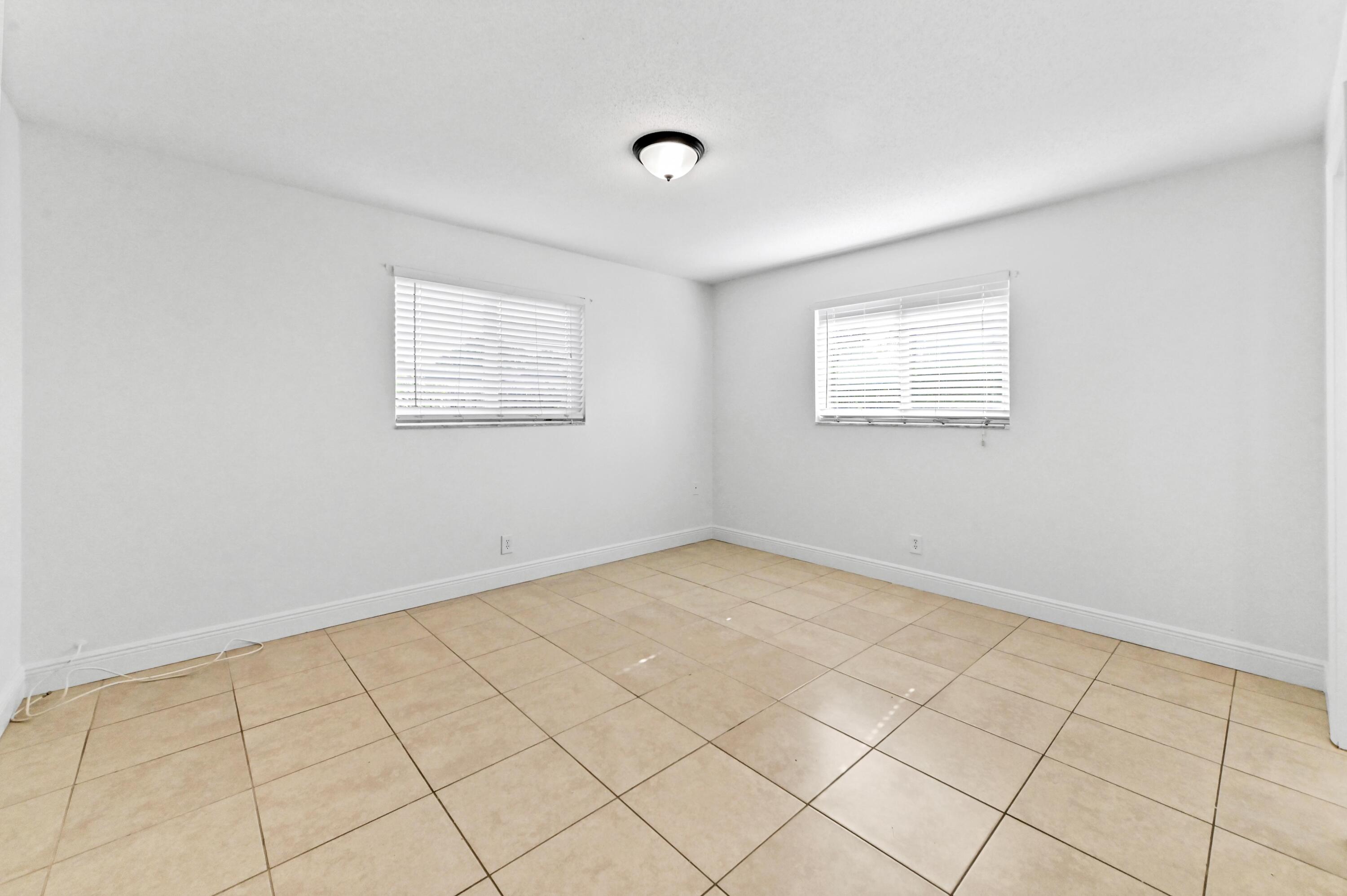 6575 Nw 3rd Street Property Photo 16