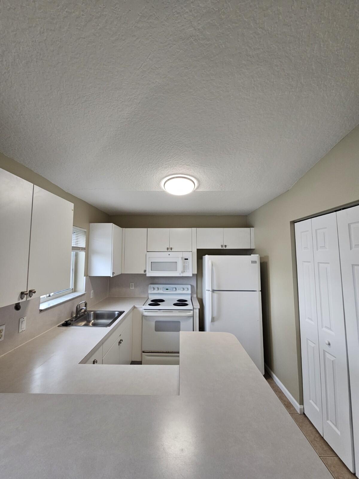 3490 Briar Bay Boulevard 206 Property Photo 13