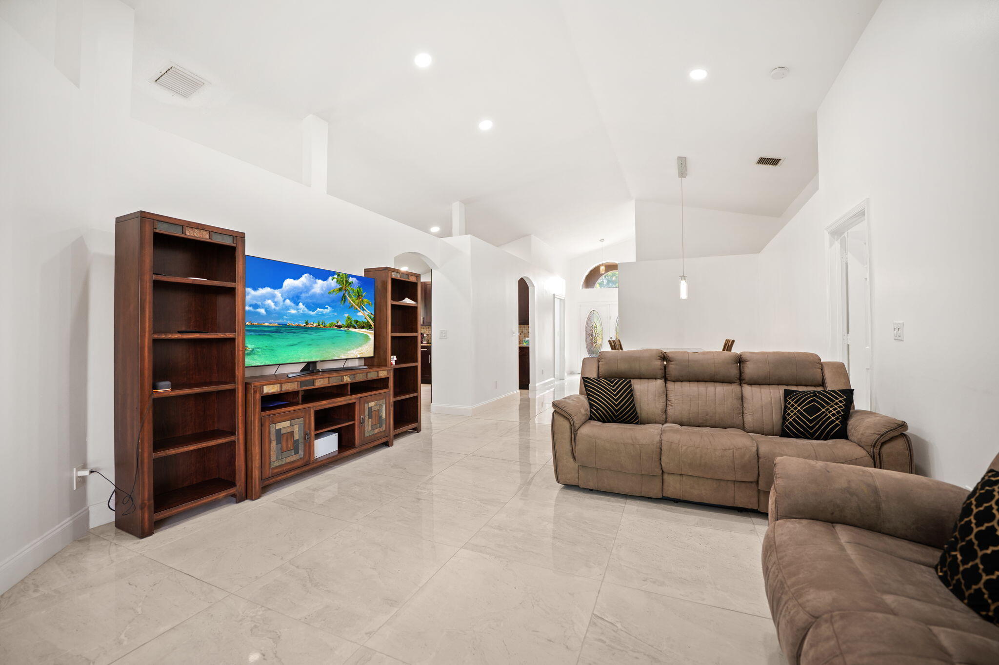 1842 Oak Berry Circle Property Photo 9