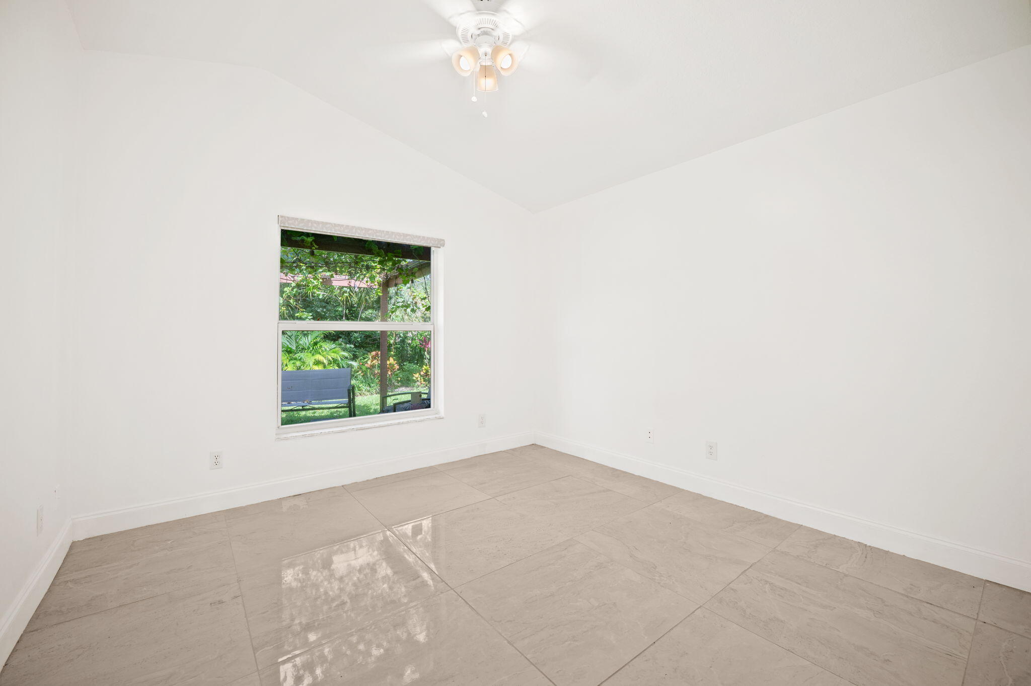 1842 Oak Berry Circle Property Photo 17