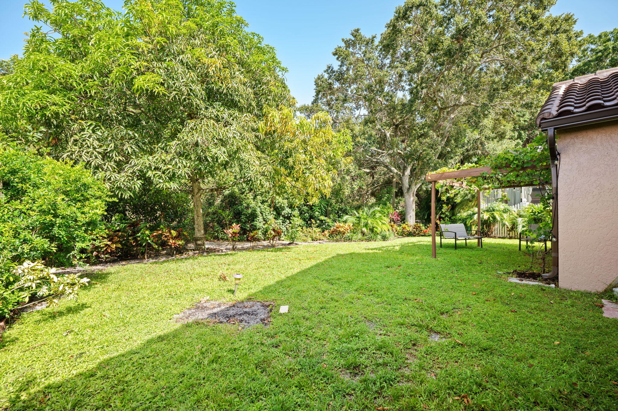 1842 Oak Berry Circle Property Photo 23