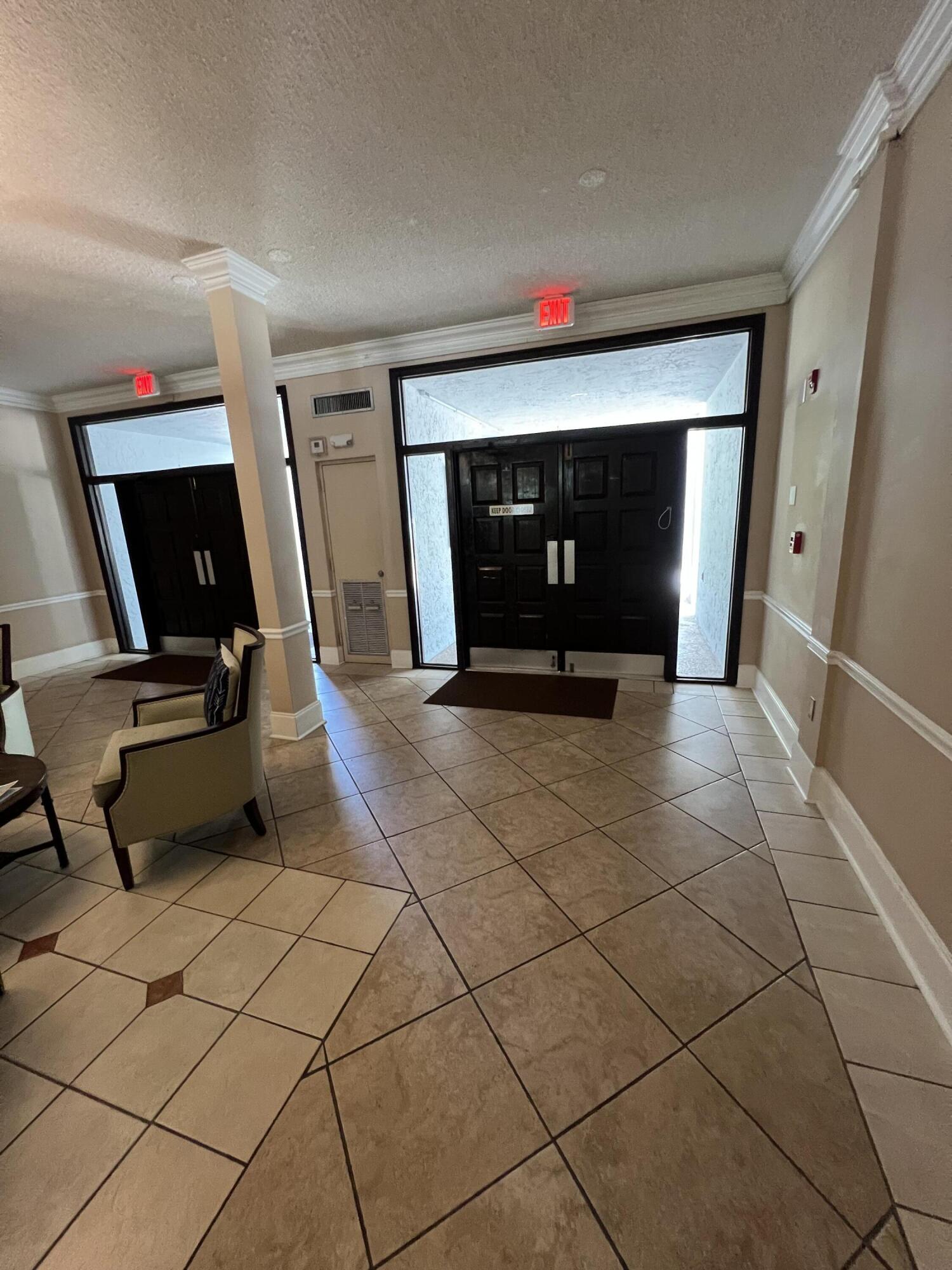 480 Executive Center Drive 2d Property Photo 12
