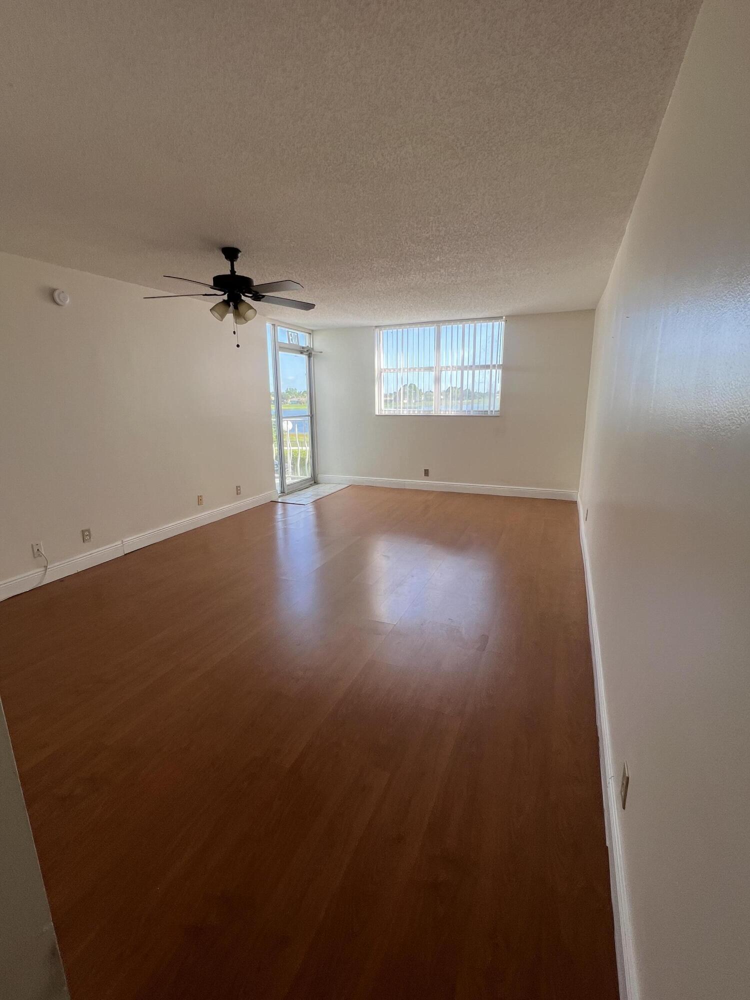 480 Executive Center Drive 2d Property Photo 23