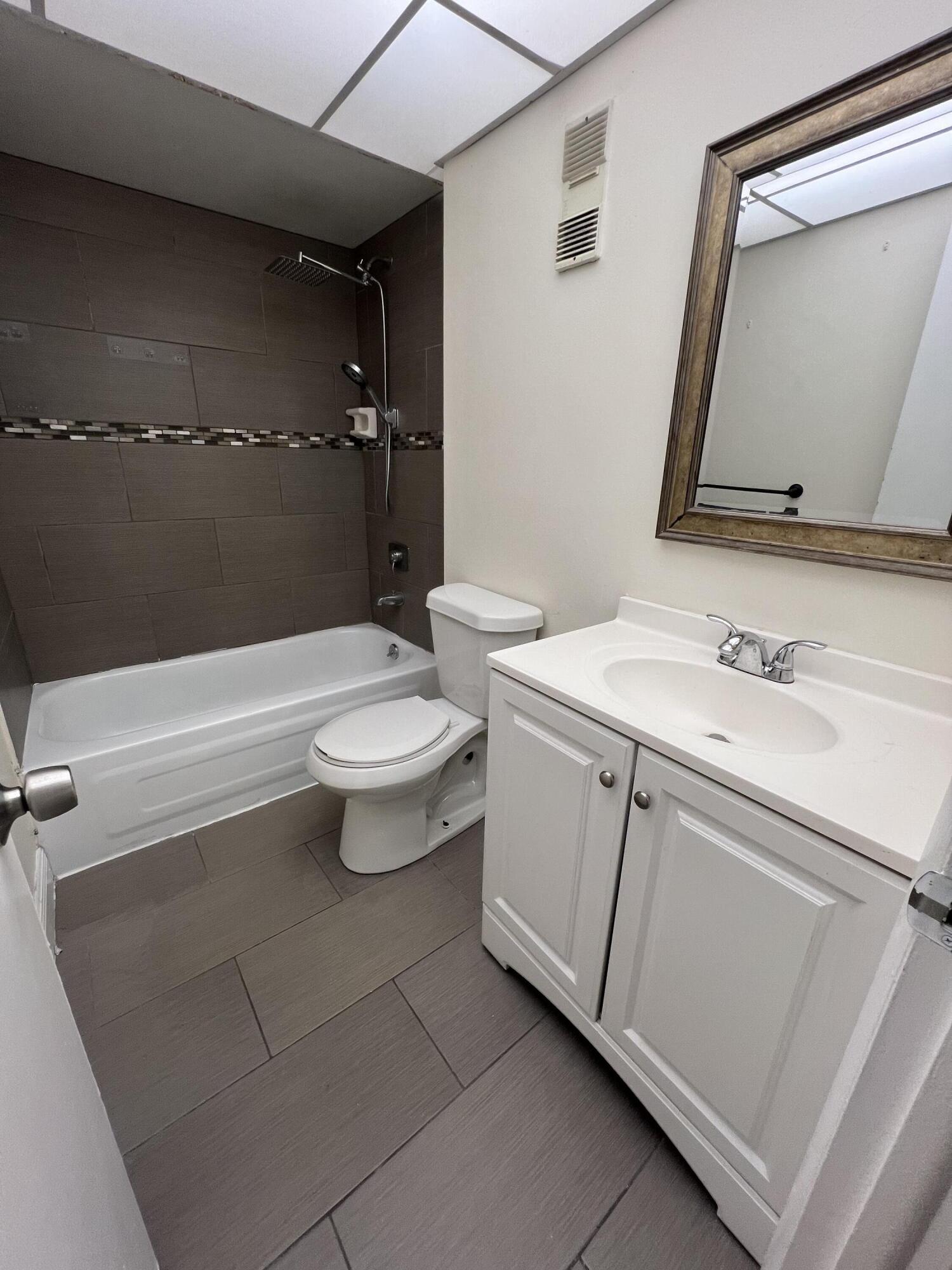 480 Executive Center Drive 2d Property Photo 33