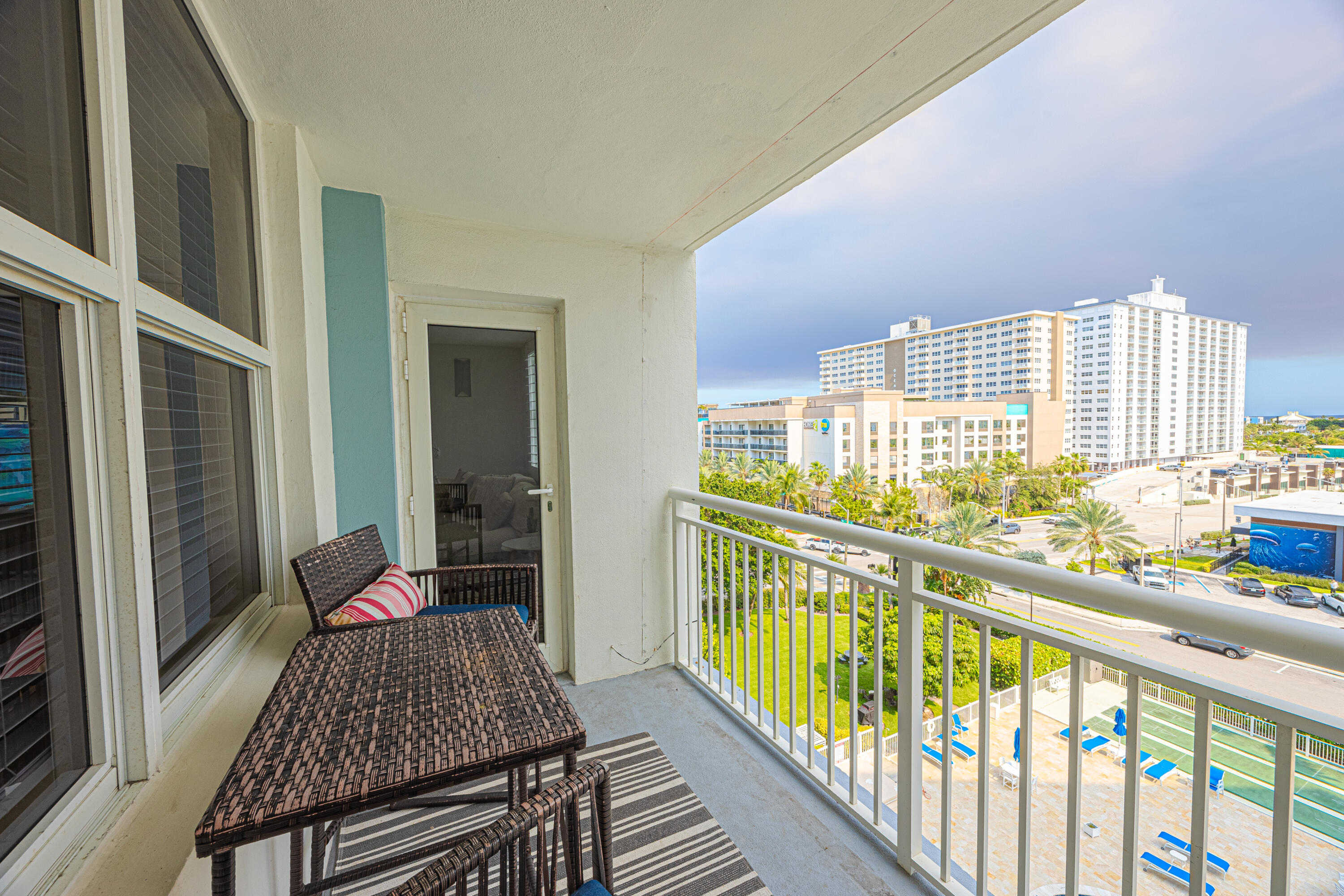 201 N Ocean Boulevard 702 Property Photo 1