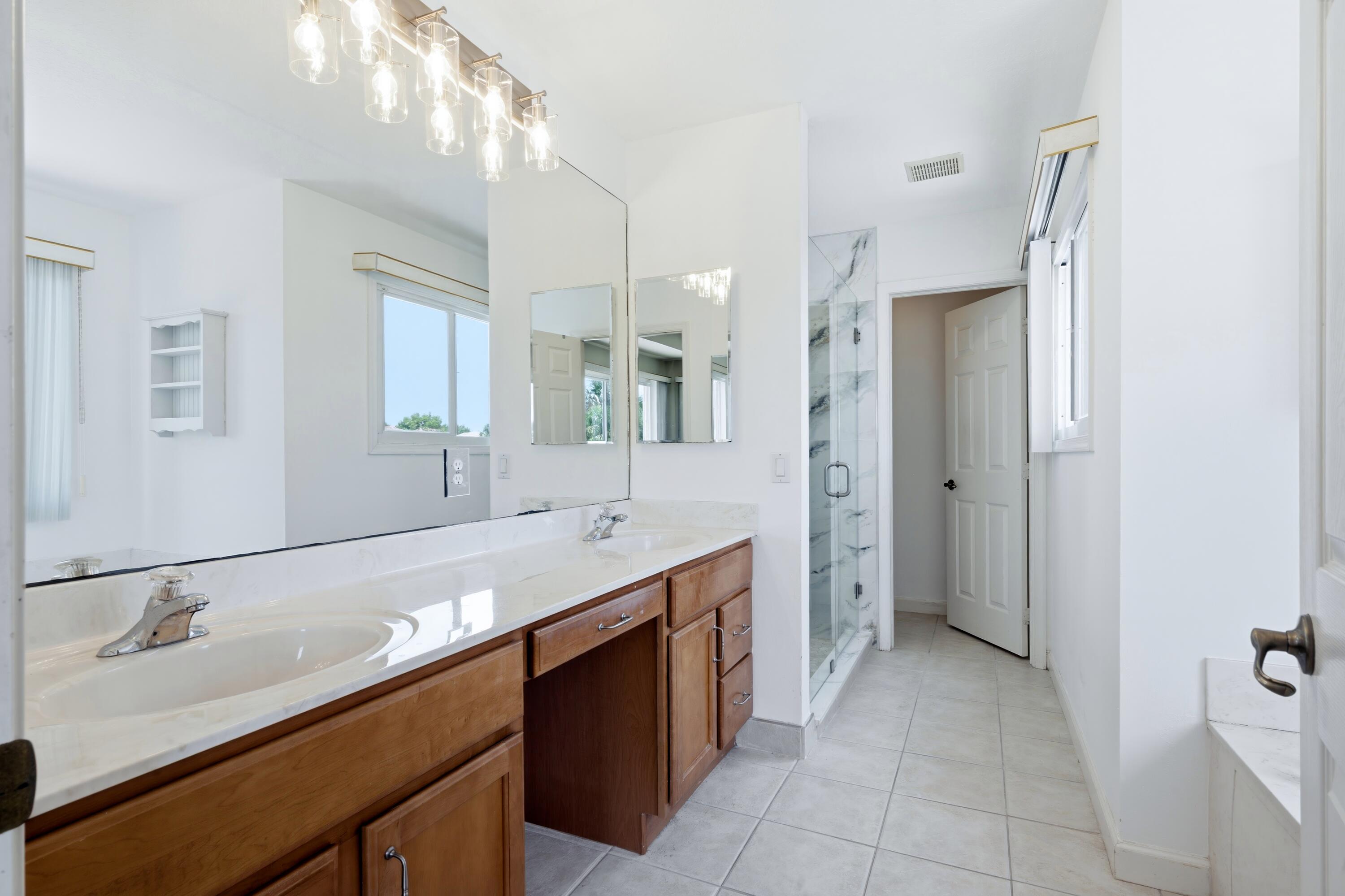 8113 Bautista Way Property Photo 34