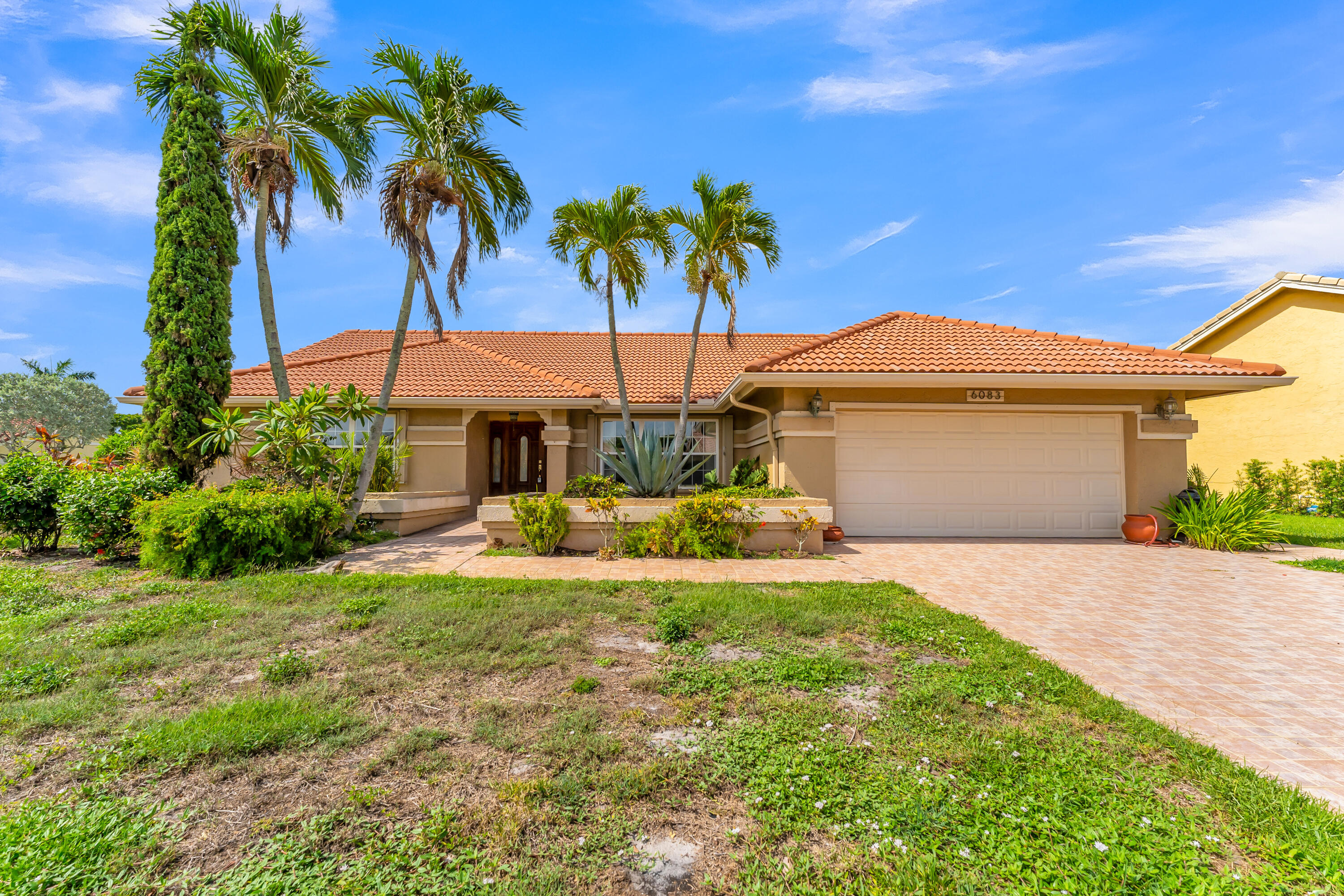 6083 Sunberry Circle Property Photo 1