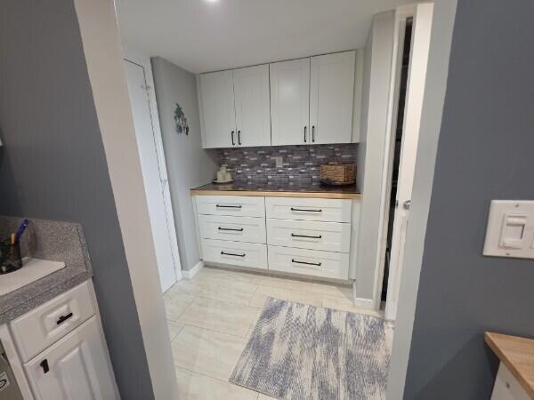 650 Snug Harbor Drive G401 Property Photo 4
