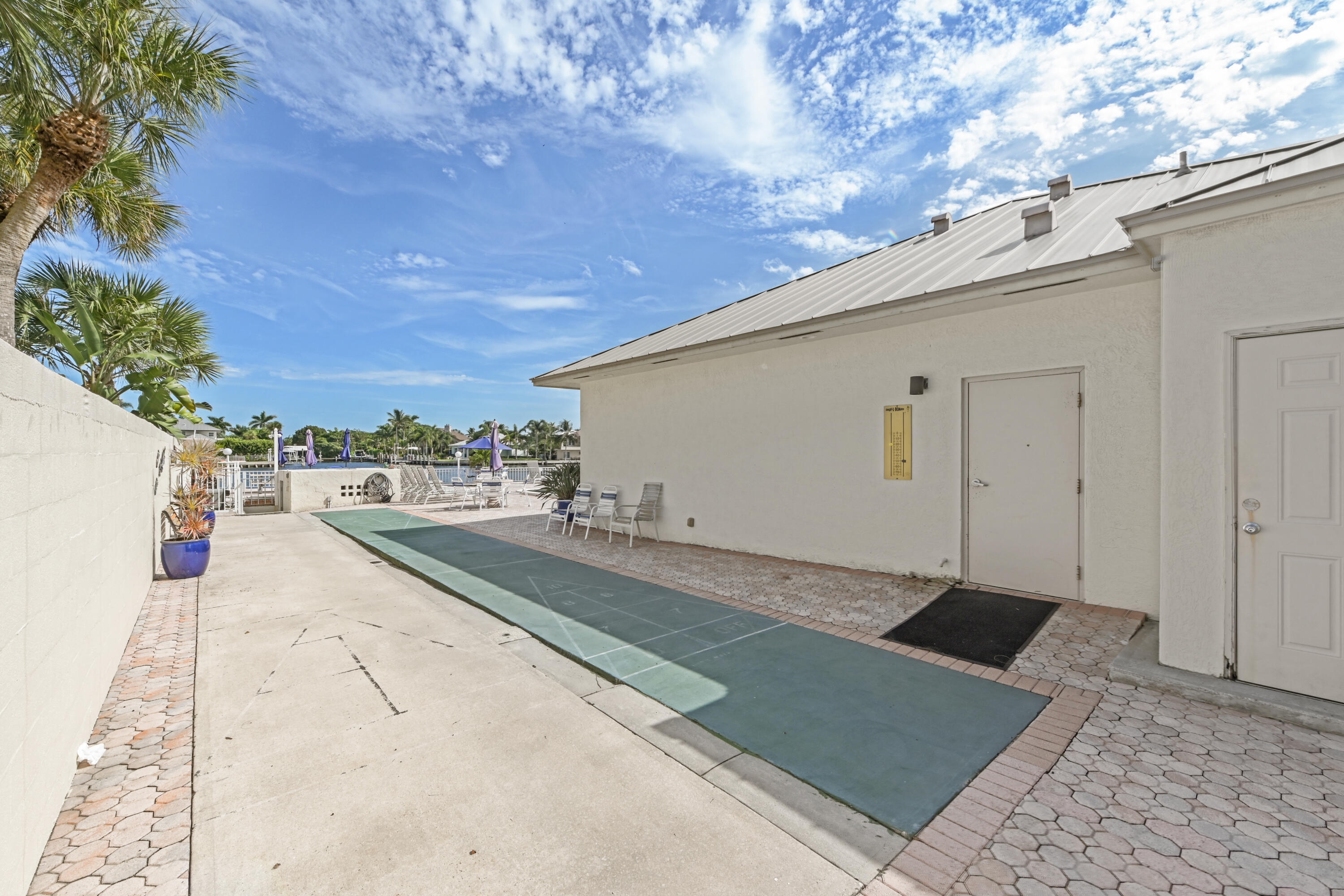 650 Snug Harbor Drive G401 Property Photo 29