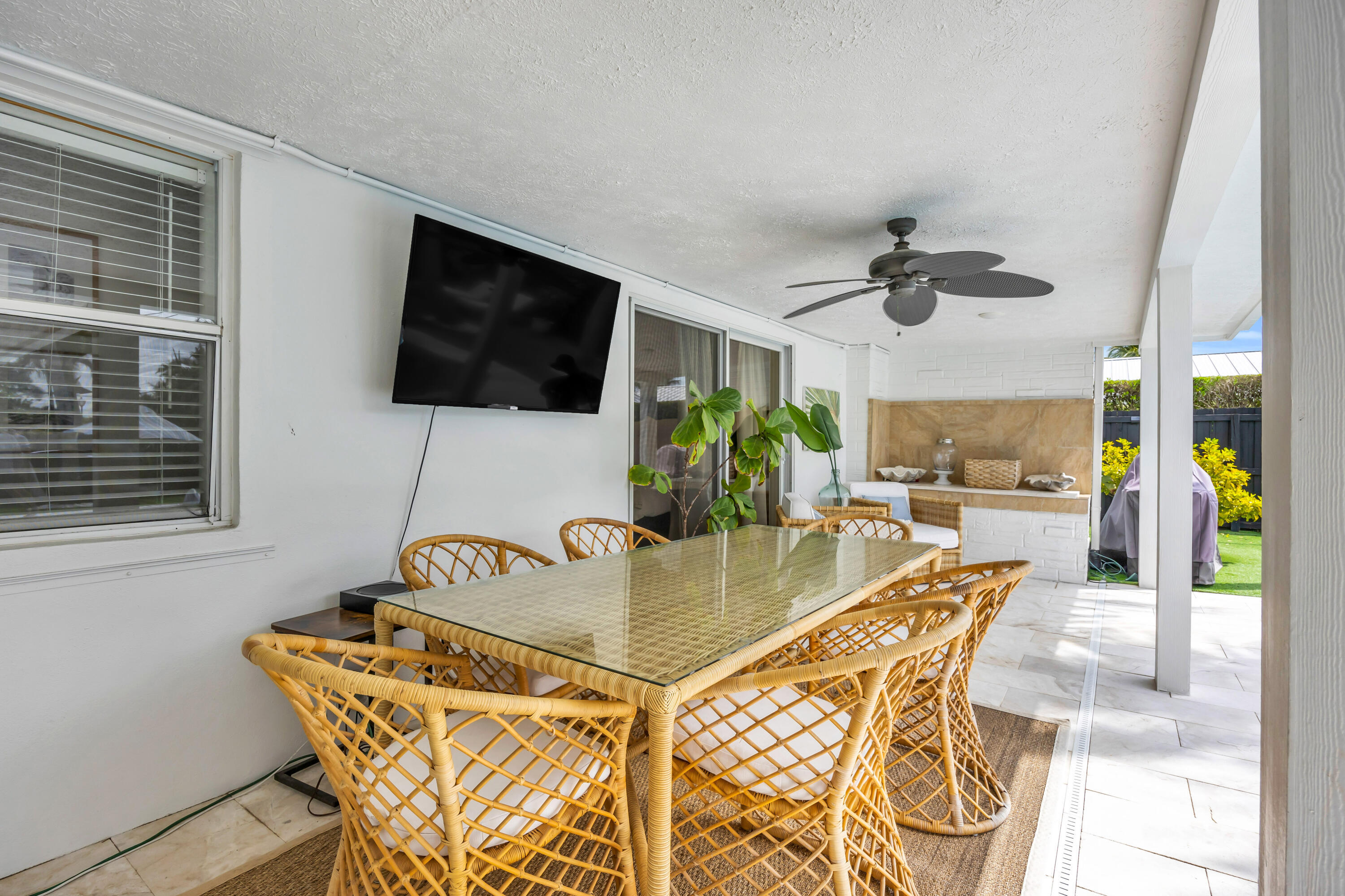 366 Elm Avenue Property Photo 26