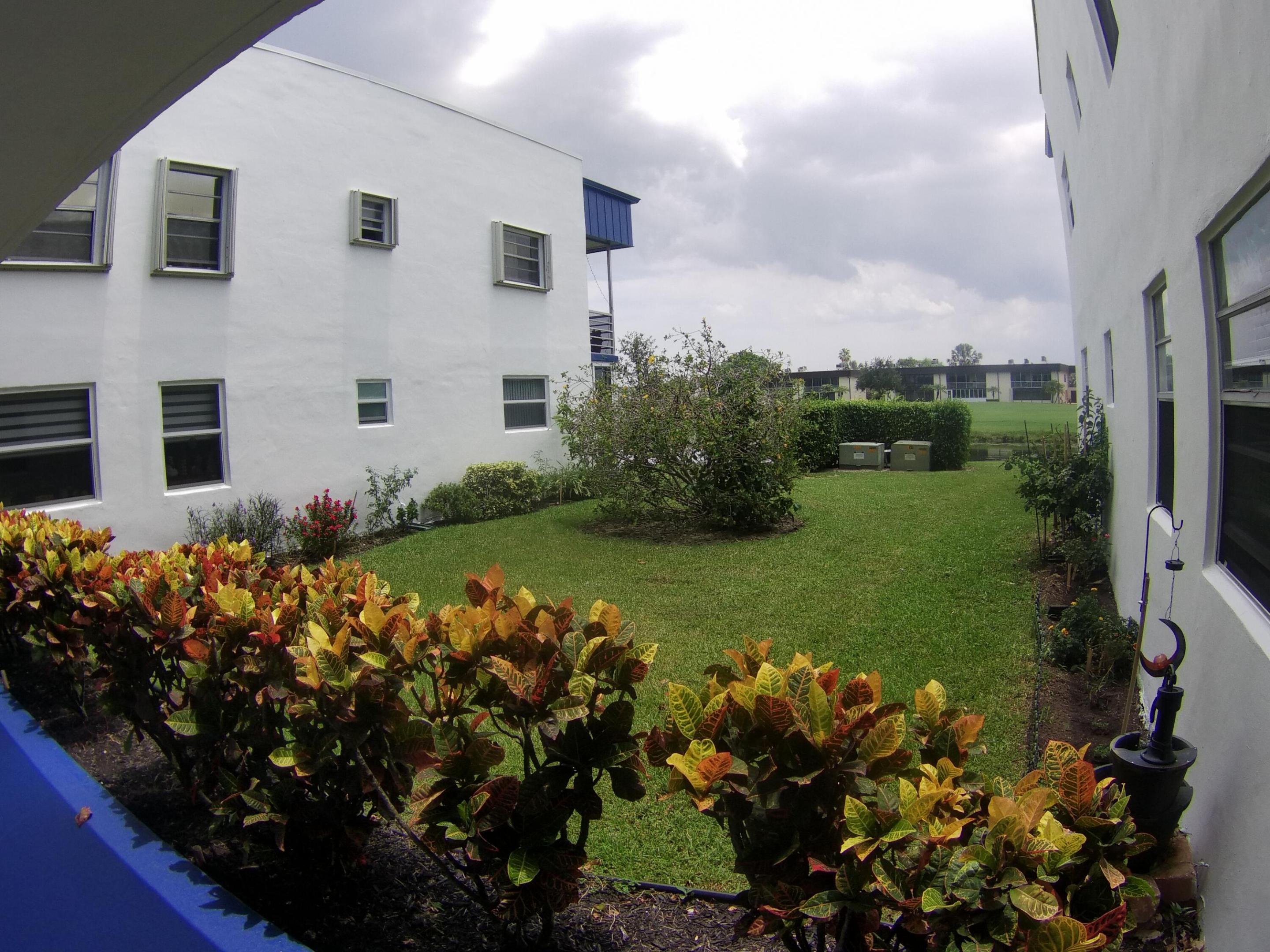 980 NORMANDY U Property Photo 1