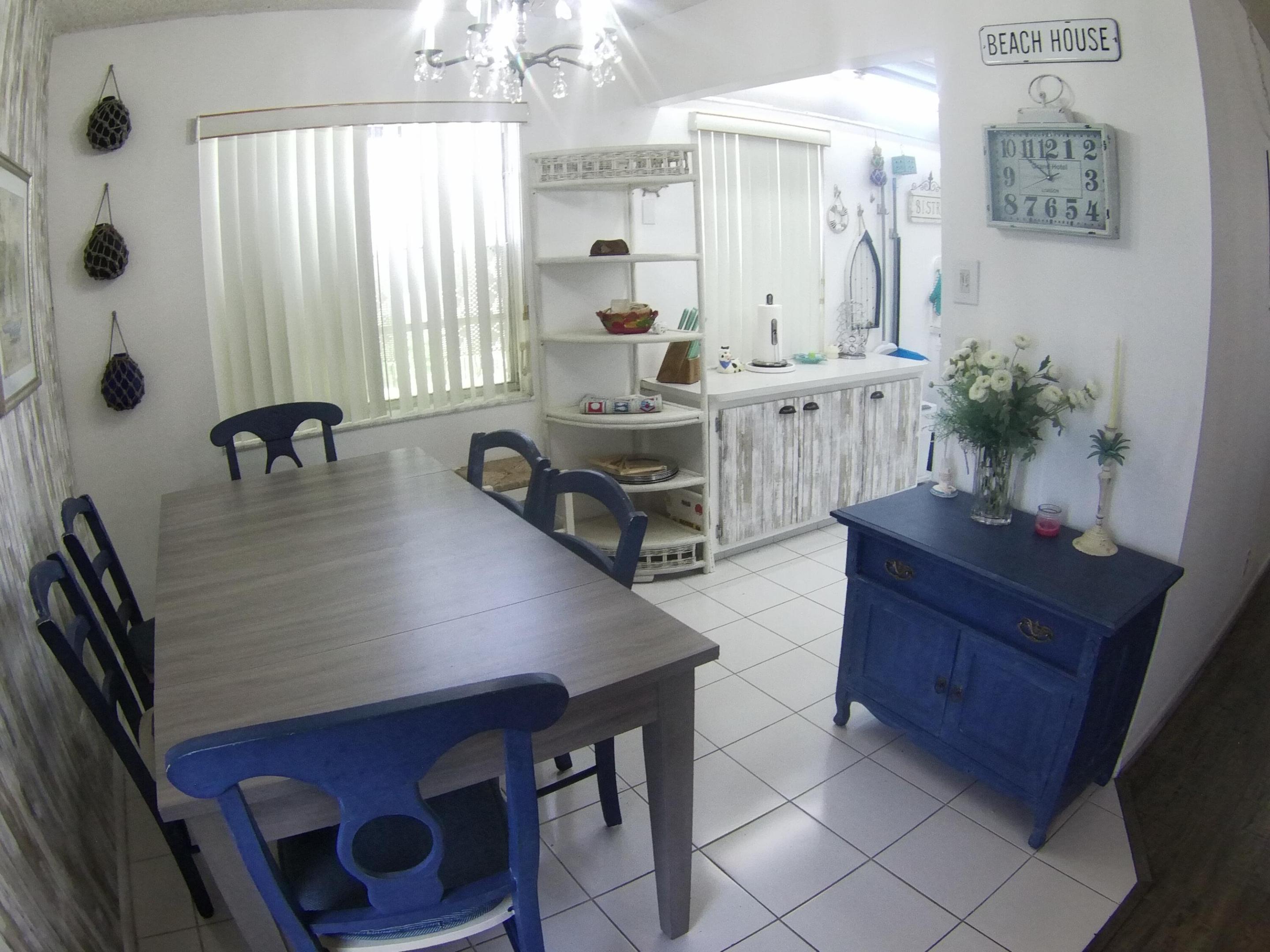 980 Normandy U Property Photo 9