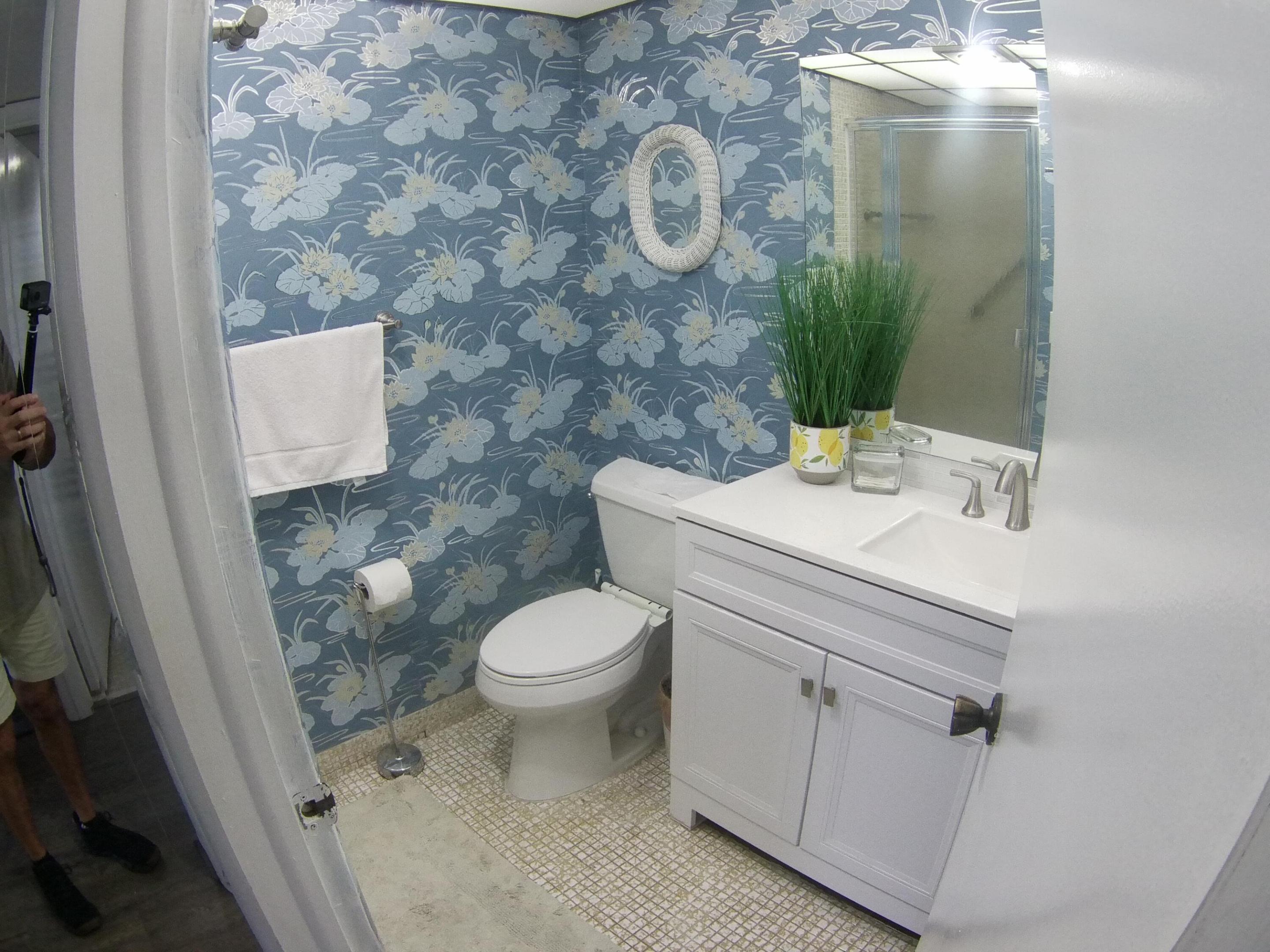 980 Normandy U Property Photo 16