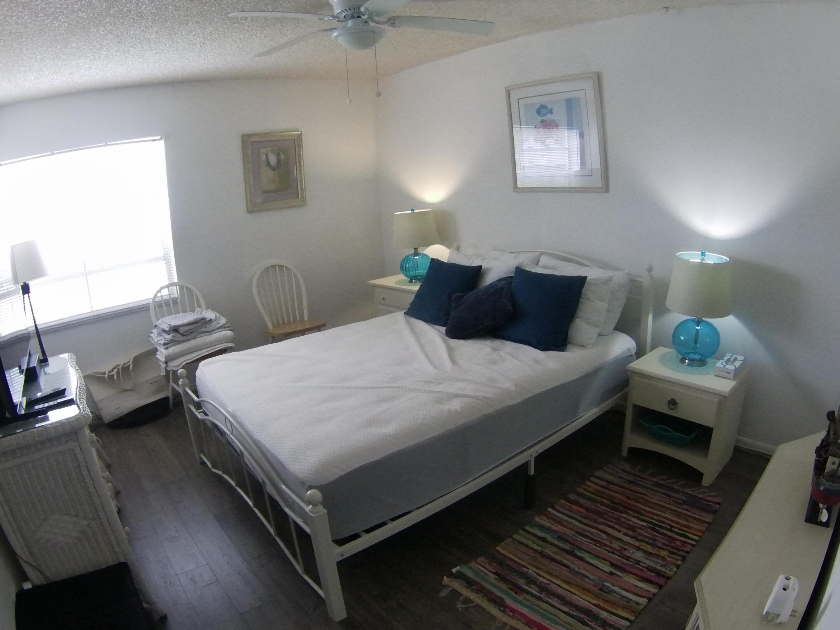 980 Normandy U Property Photo 20