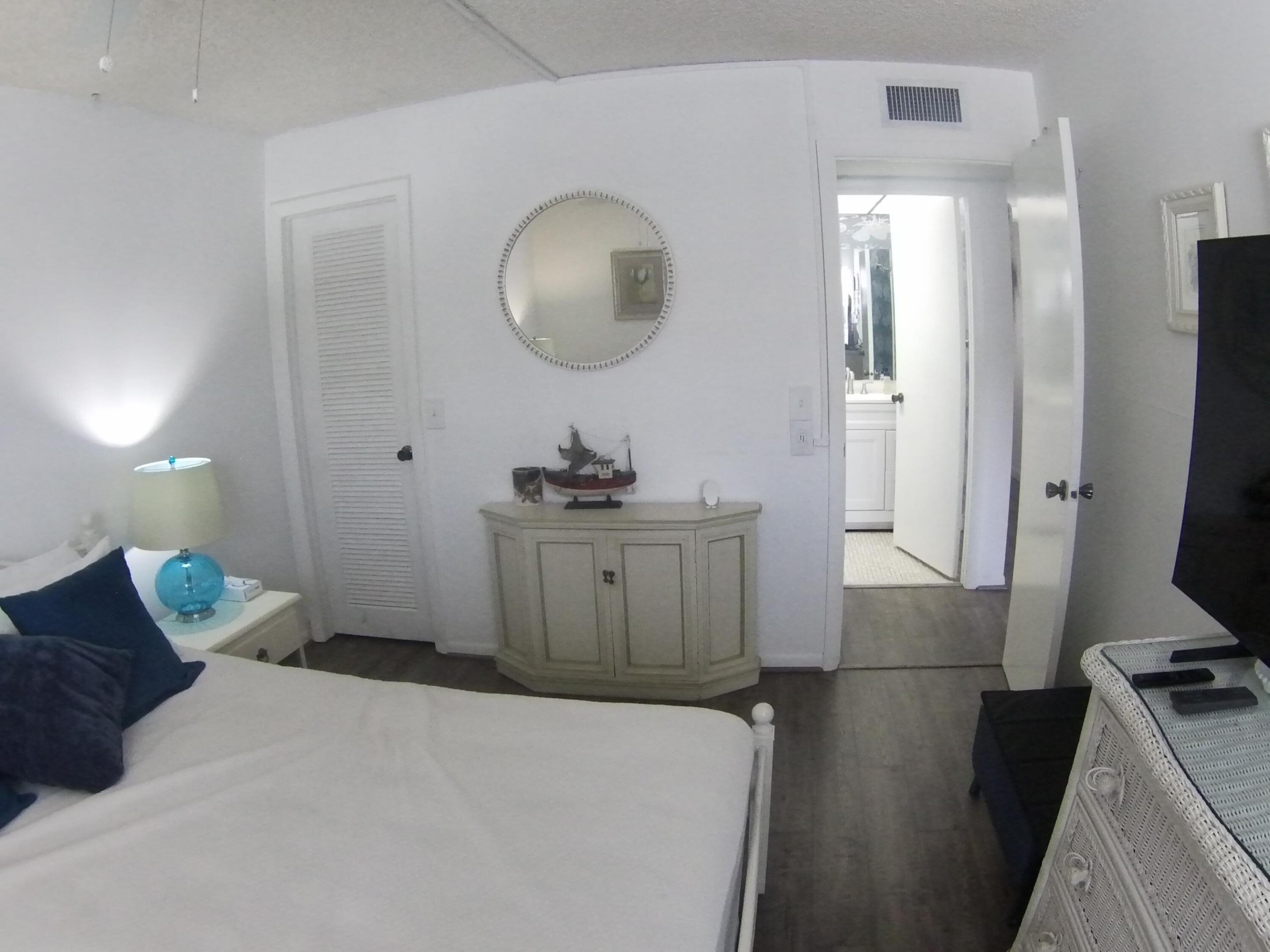 980 Normandy U Property Photo 23