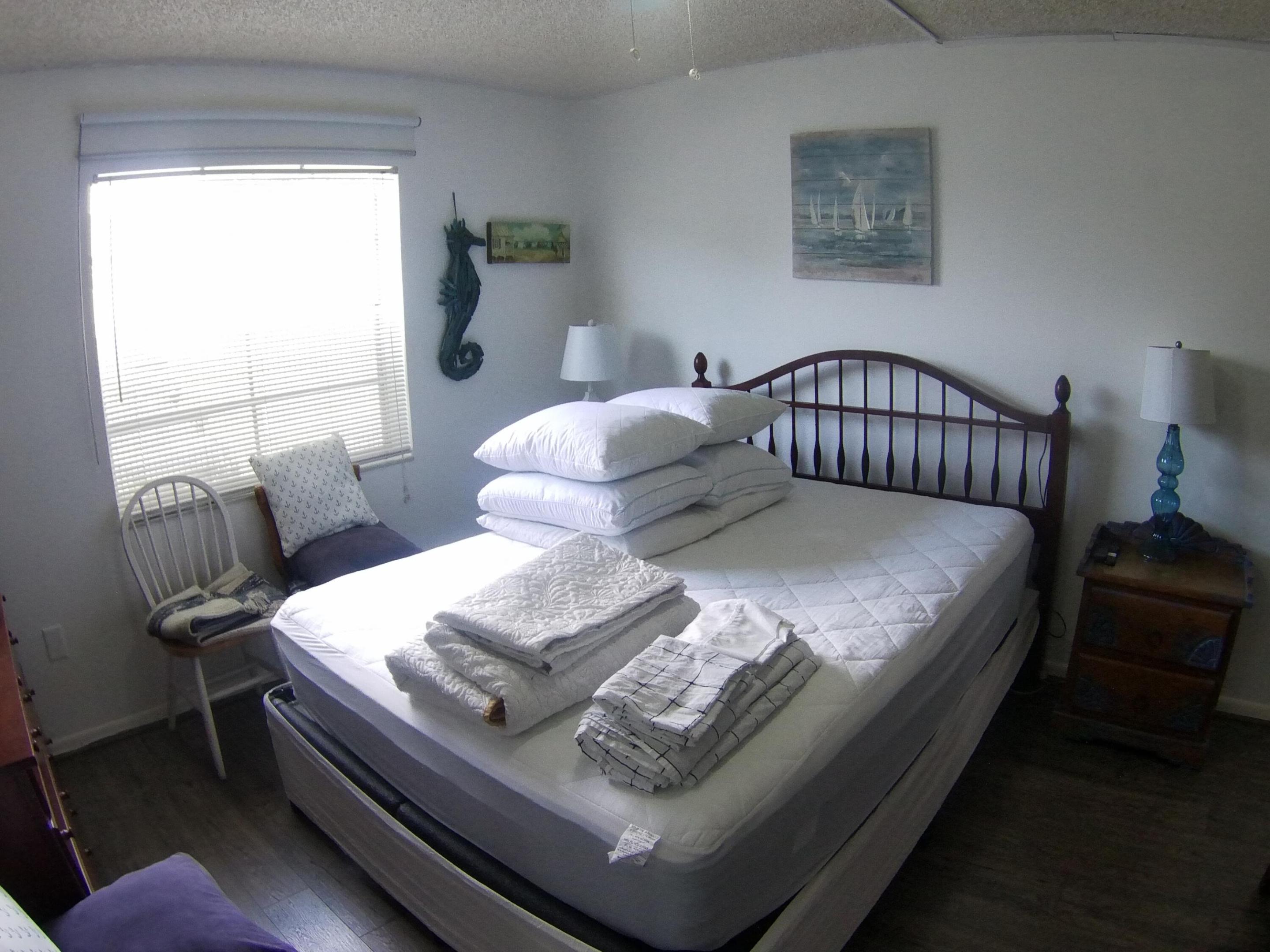 980 Normandy U Property Photo 30