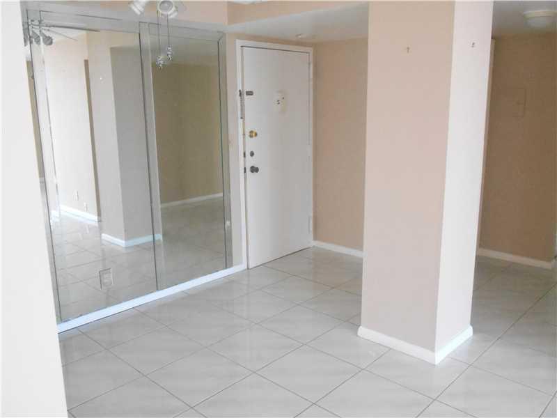 111 Briny Avenue 1214 Property Photo 5