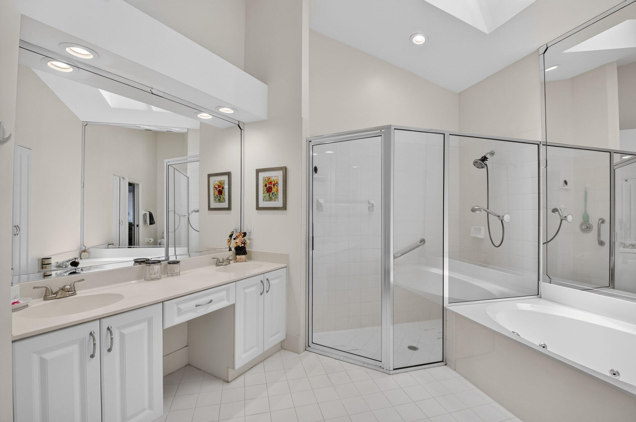 5207 Brookview Drive Property Photo 10