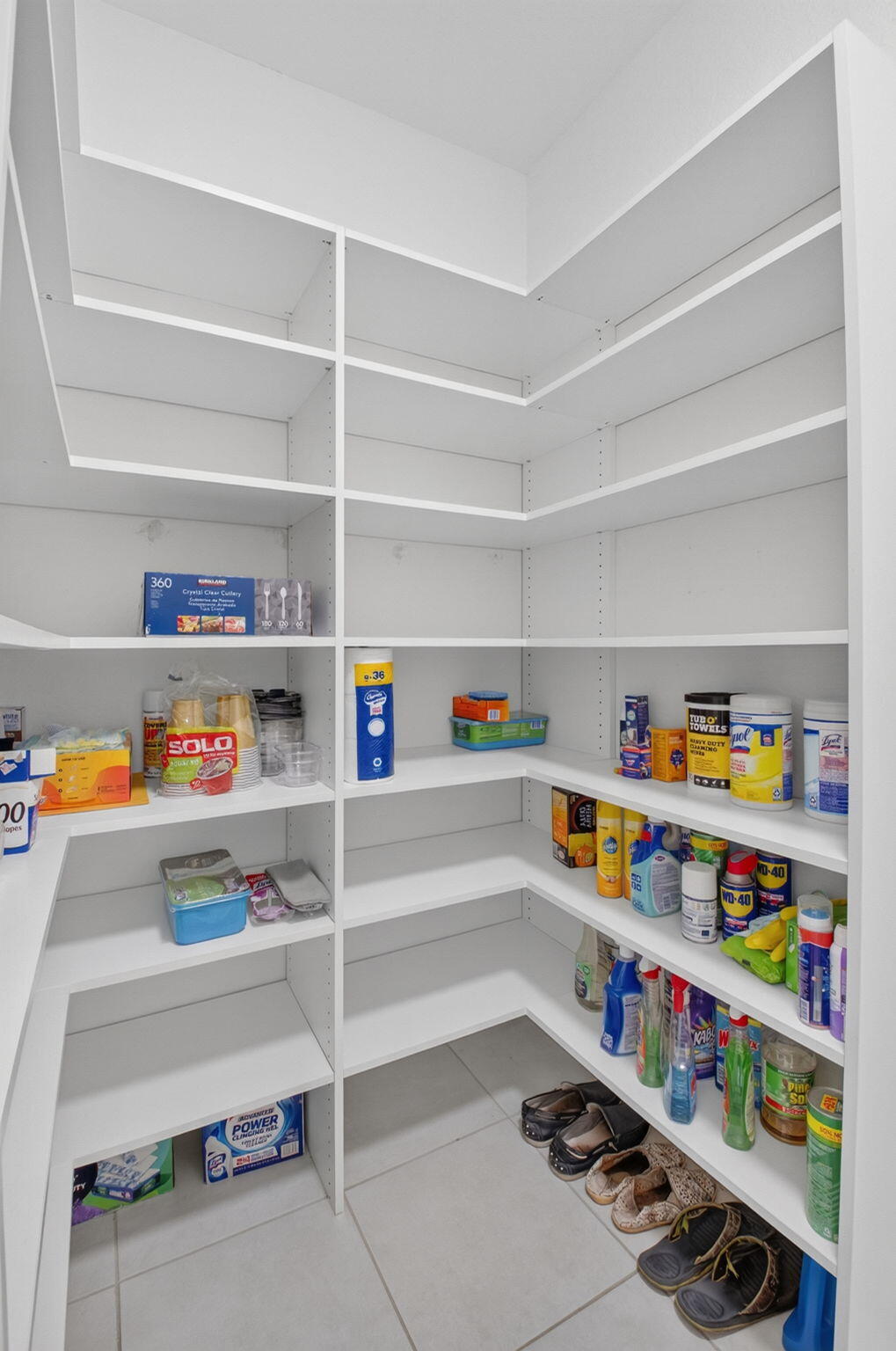 5207 Brookview Drive Property Photo 24