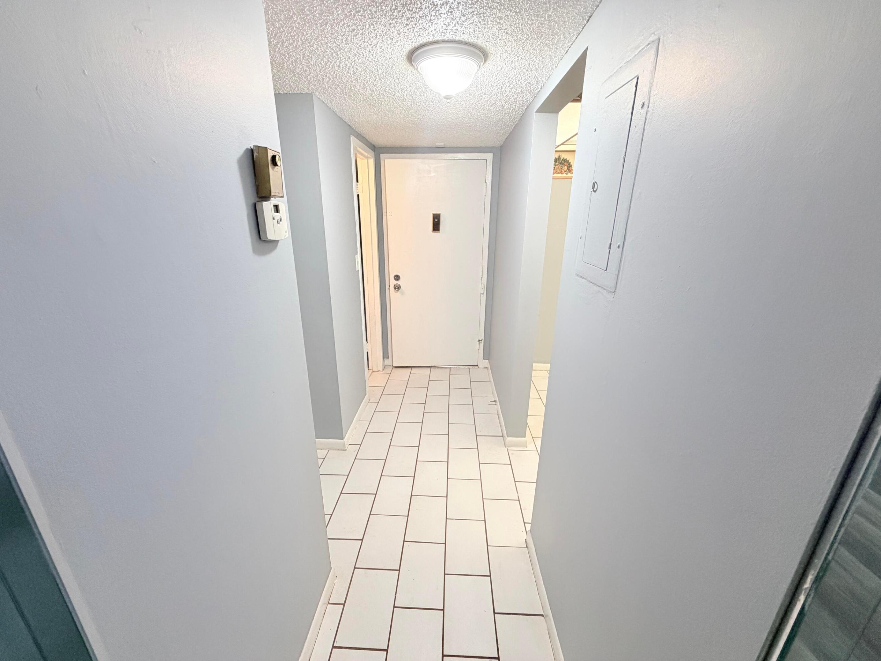 4354 Nw 9th Avenue 14-3c Property Photo 6
