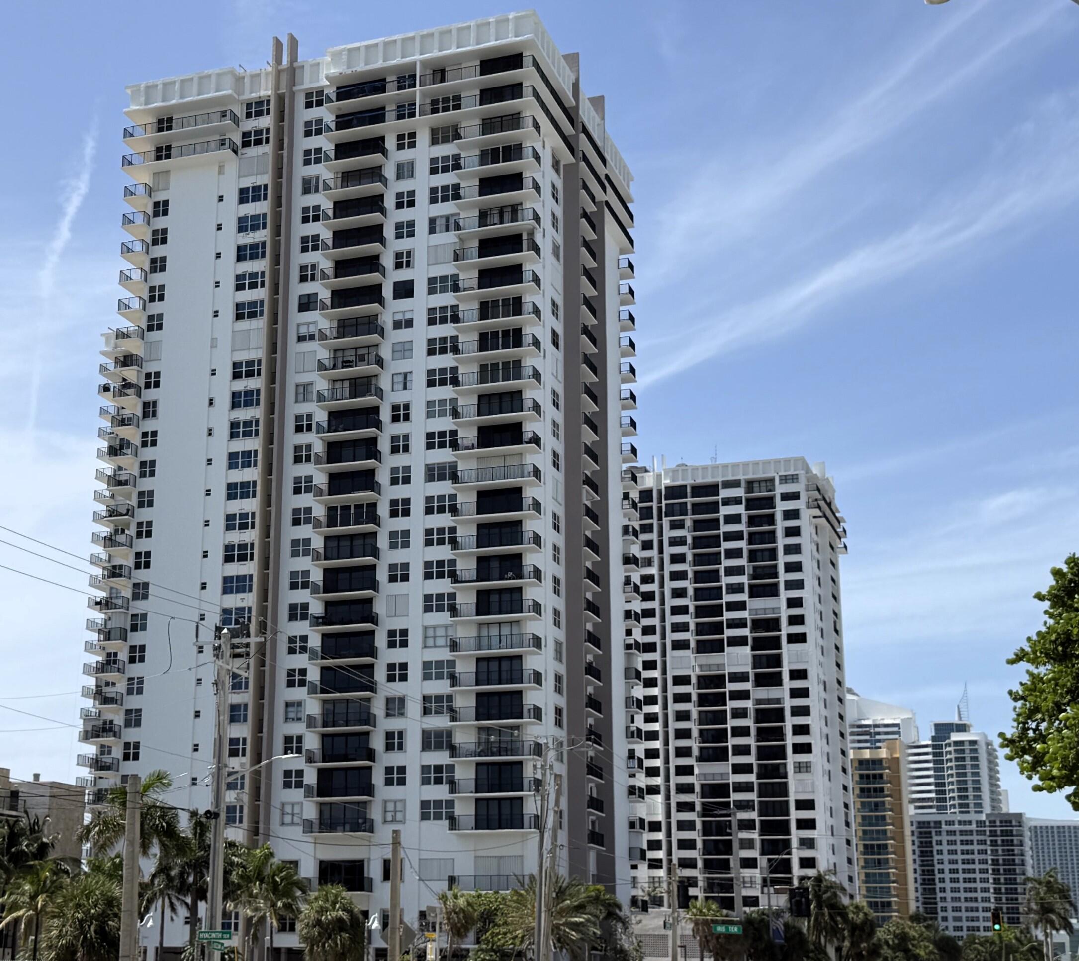 2101 S Ocean Drive 505 Property Photo 1