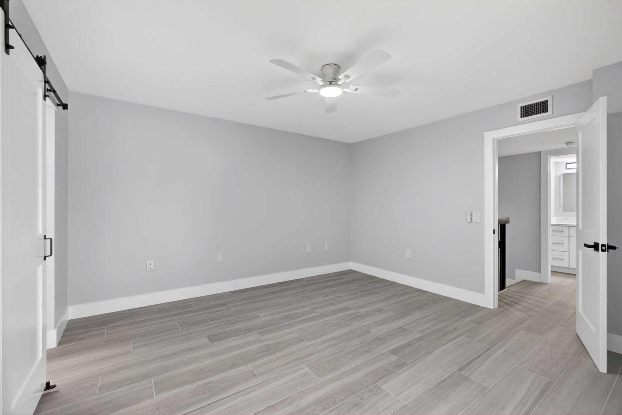 183 Charter Way Property Photo 18